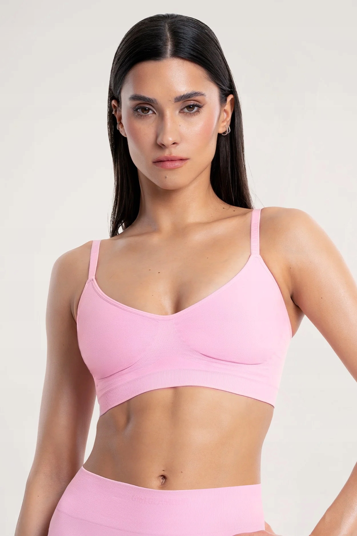 Gym Glamour Podprsenka touch light pink vel. L