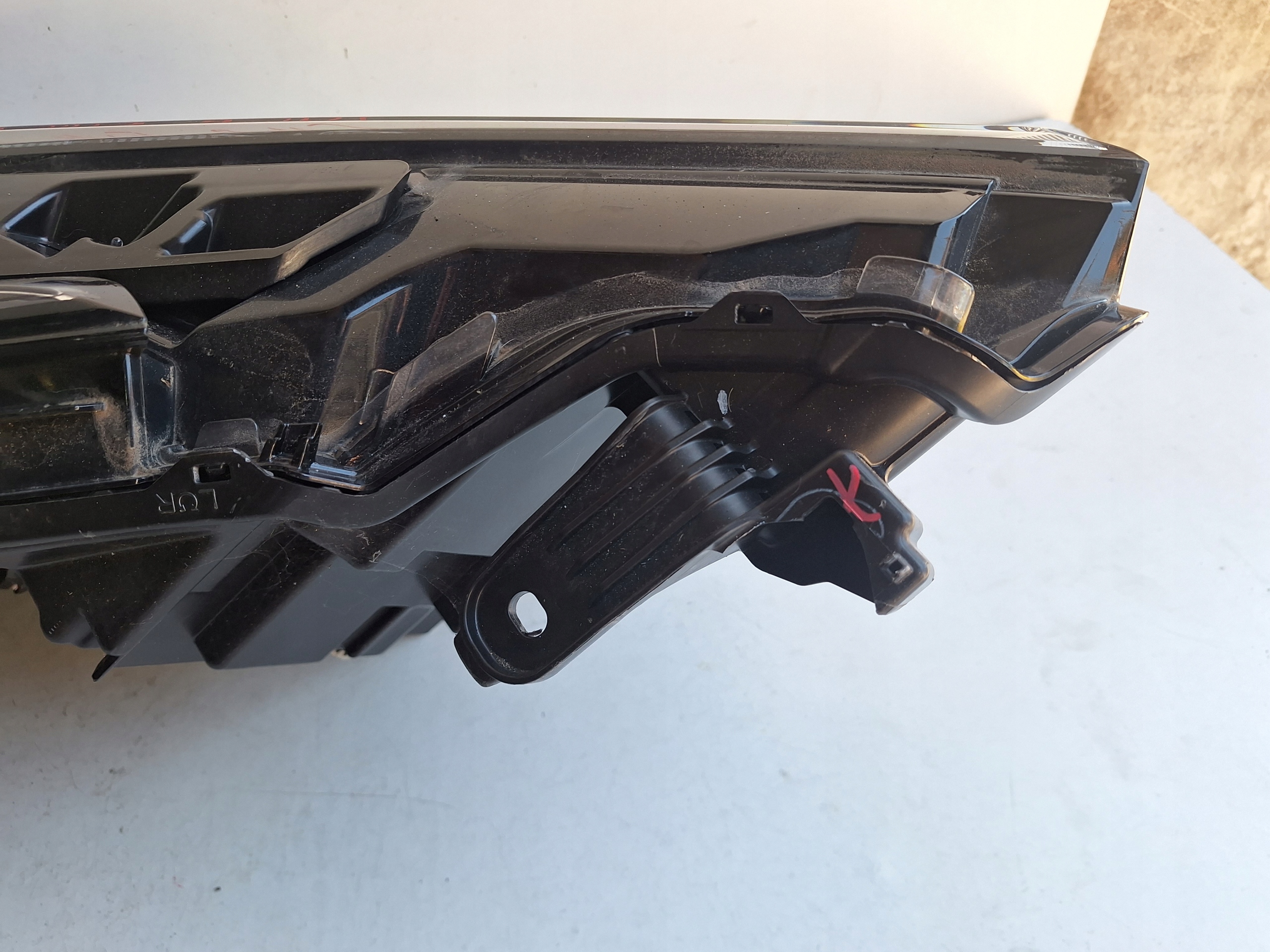 TOYOTA CH-R II 23-> light left FULL LED EU 55L