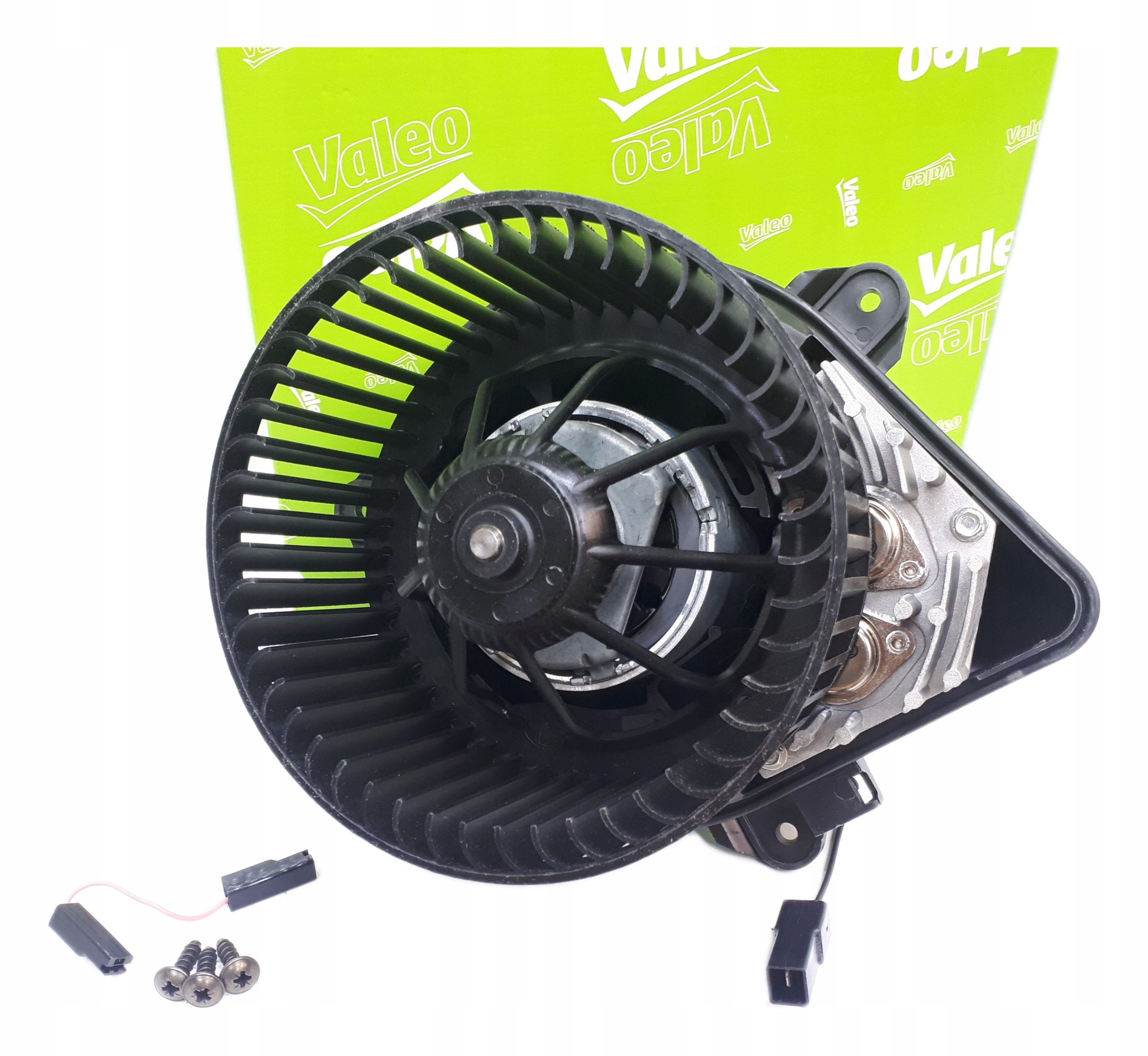 698327 - ВЕНТИЛЯТОР BERLINGO EVASION JUMPY XSARA ZX PARTNER