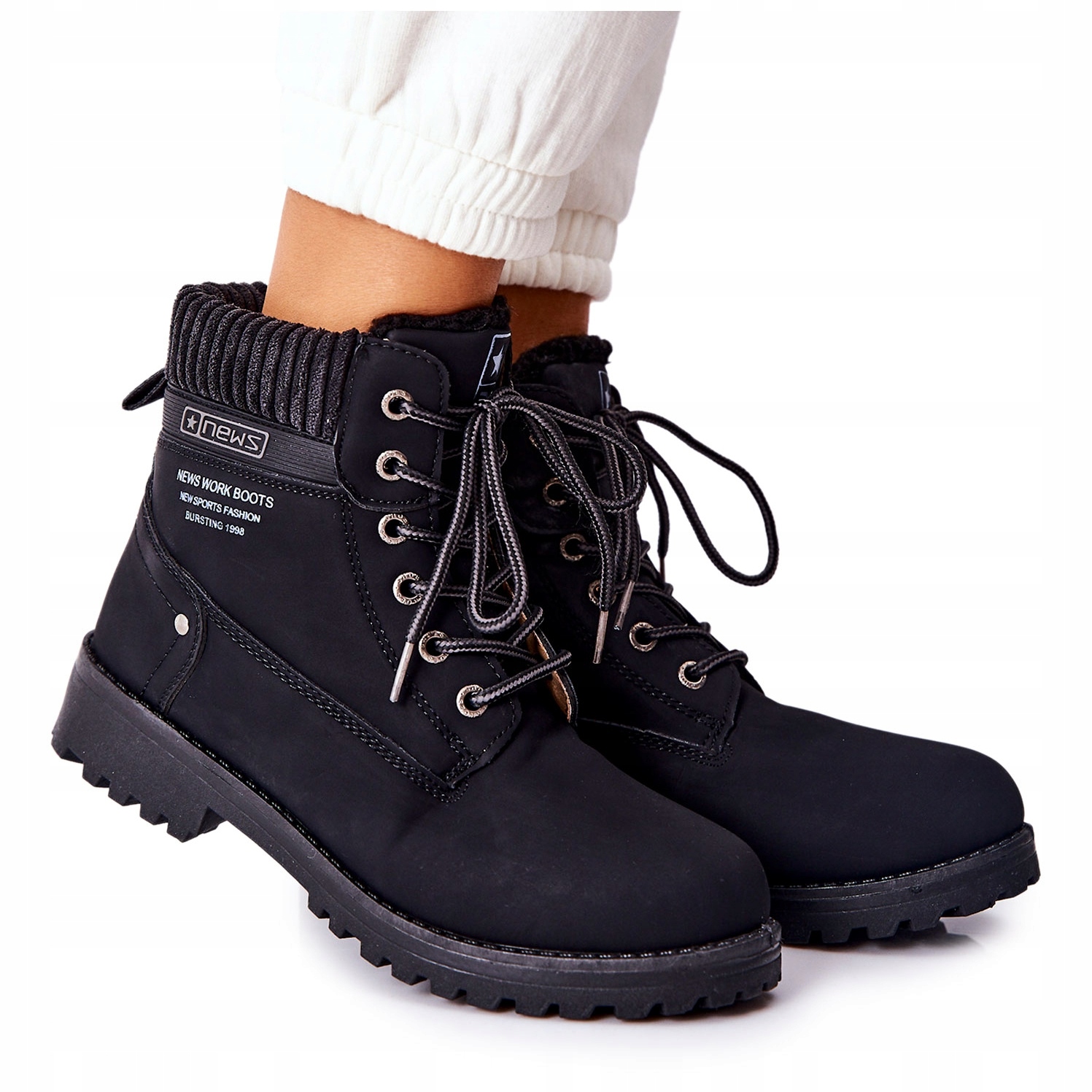 

Czarne Skóra ekologiczna Buty Botki PE1 r.39