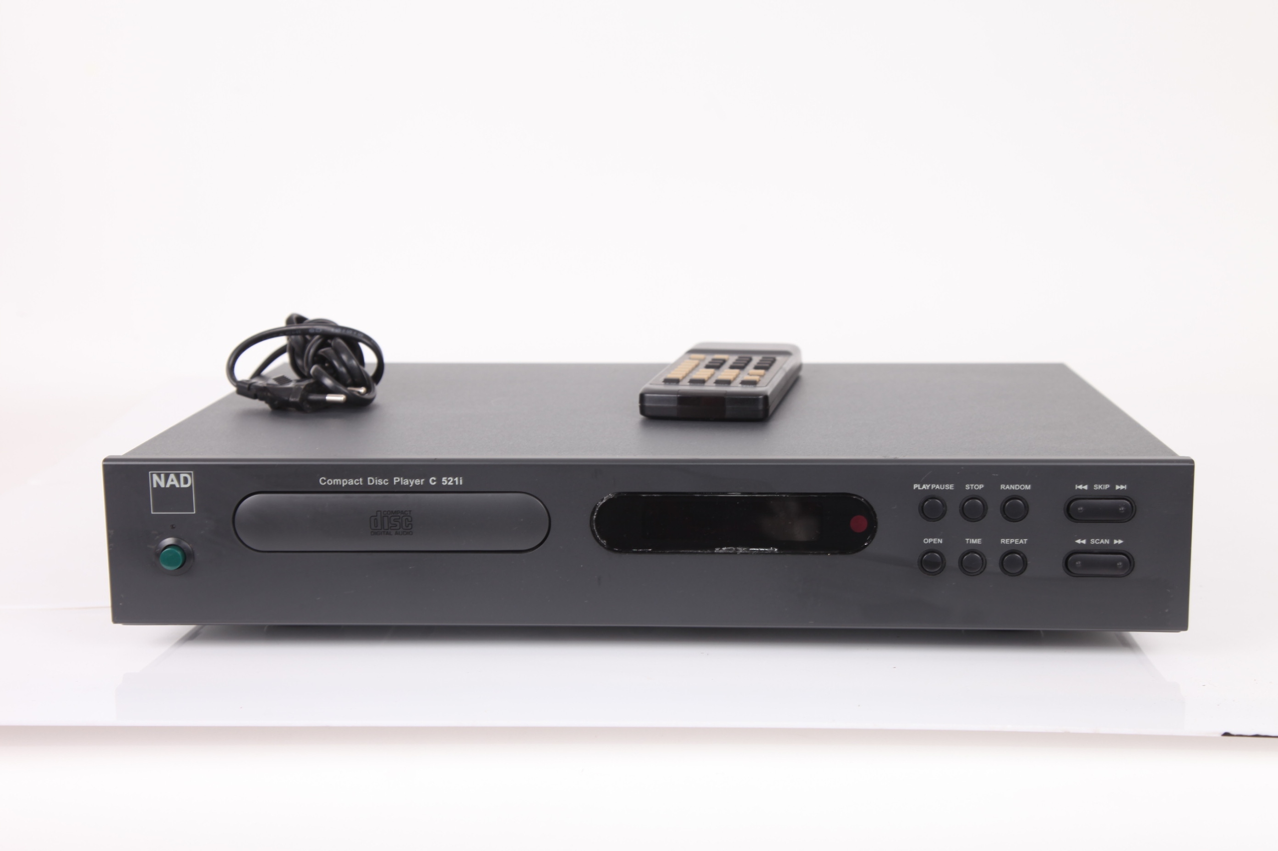 CD-плеер над C 521I HDCD с пультом дистанционного управления