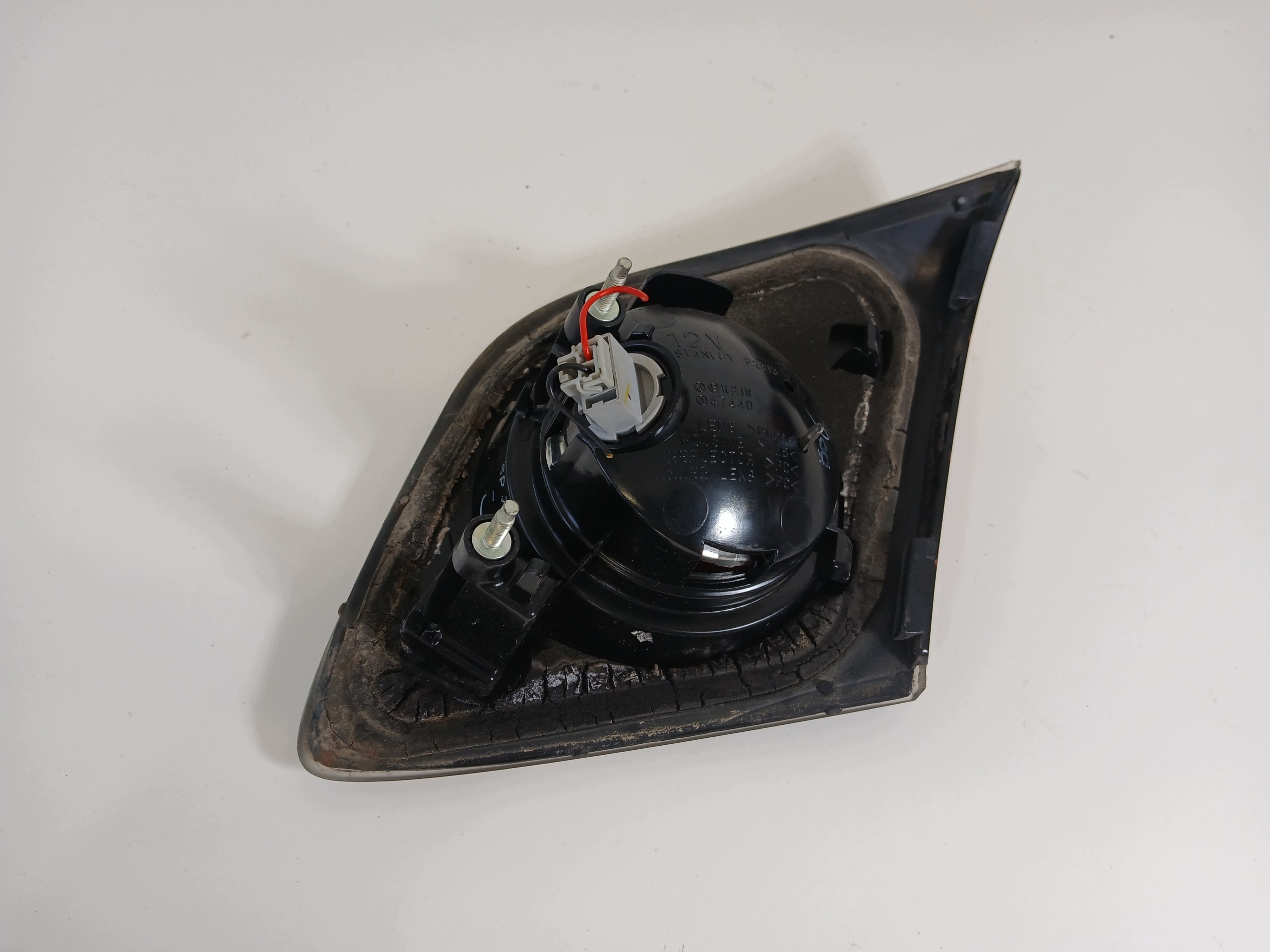 MAZDA 3 BK and LIFT light right rear part trunk door
