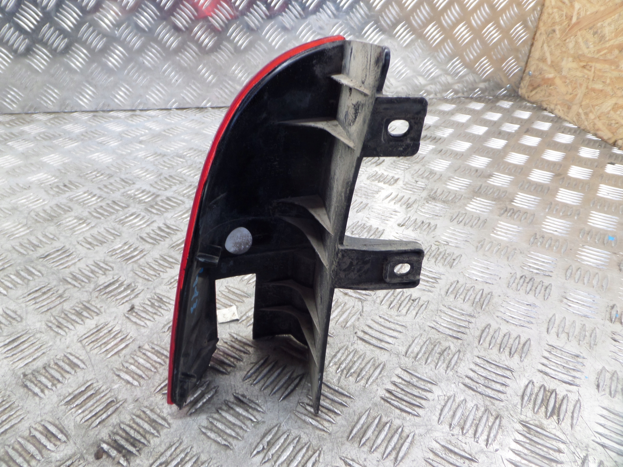 MERCEDES VITO VIANO W639 light right ODBLASK