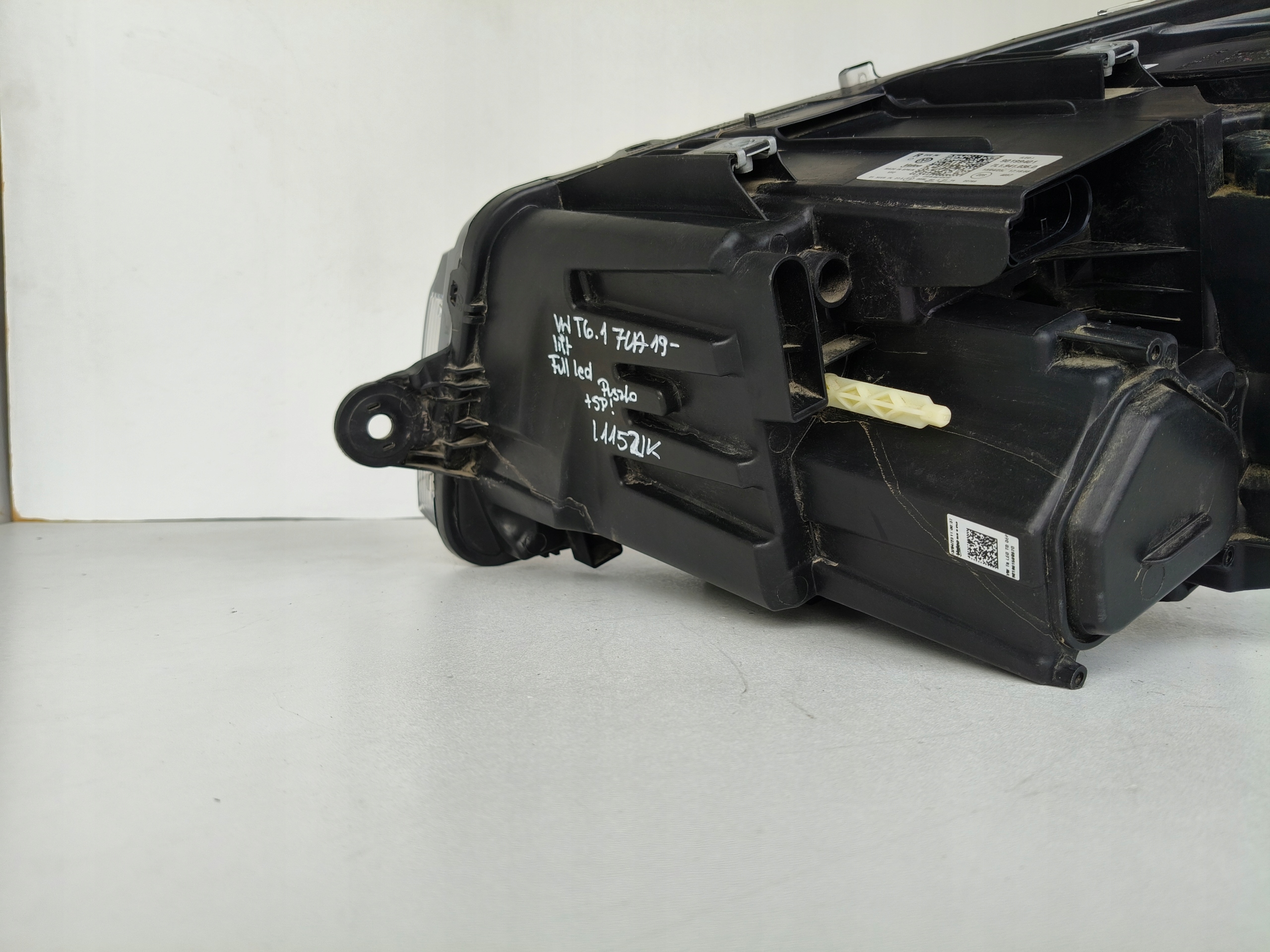 light right REFLEKTOR VW T6 T6.1 7L 7LA 19- LIFT FULL LED