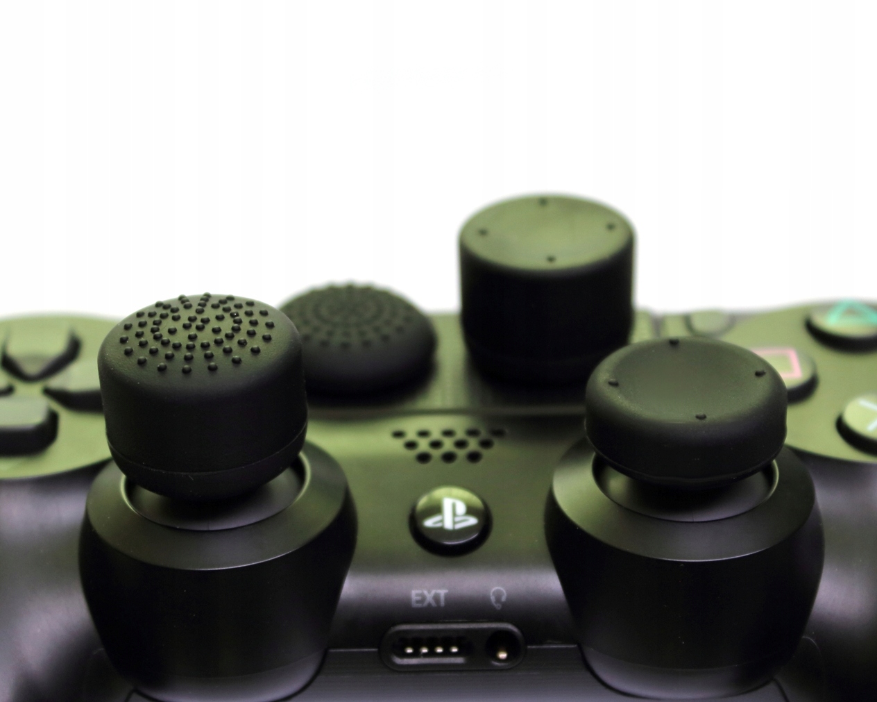 

Nakładki do pada PS4 wysokie i niskie 4 Szt [cza]