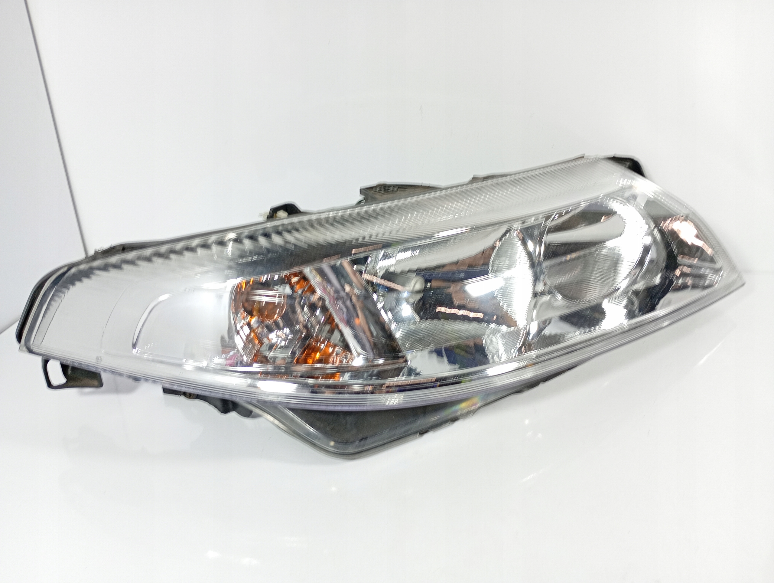 Renault Laguna II 2 FL 05-07 REFLEKTOR light right front front 20A157B