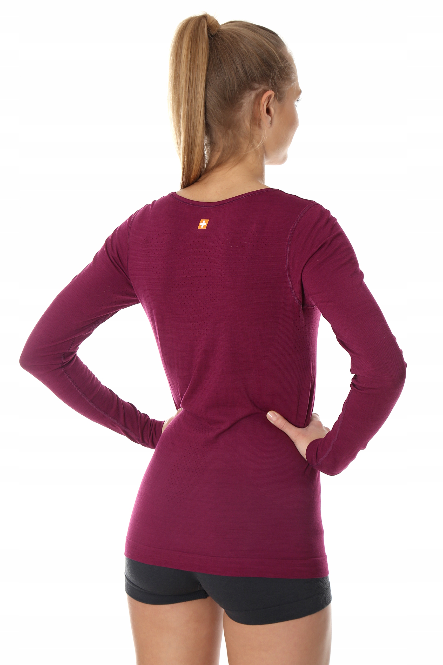 BRUBECK OUTDOOR WOOL PRO DAMSKA KOSZULKA TERMOAKTYWNA DŁUGI RĘKAW M Kod producenta LS14150A