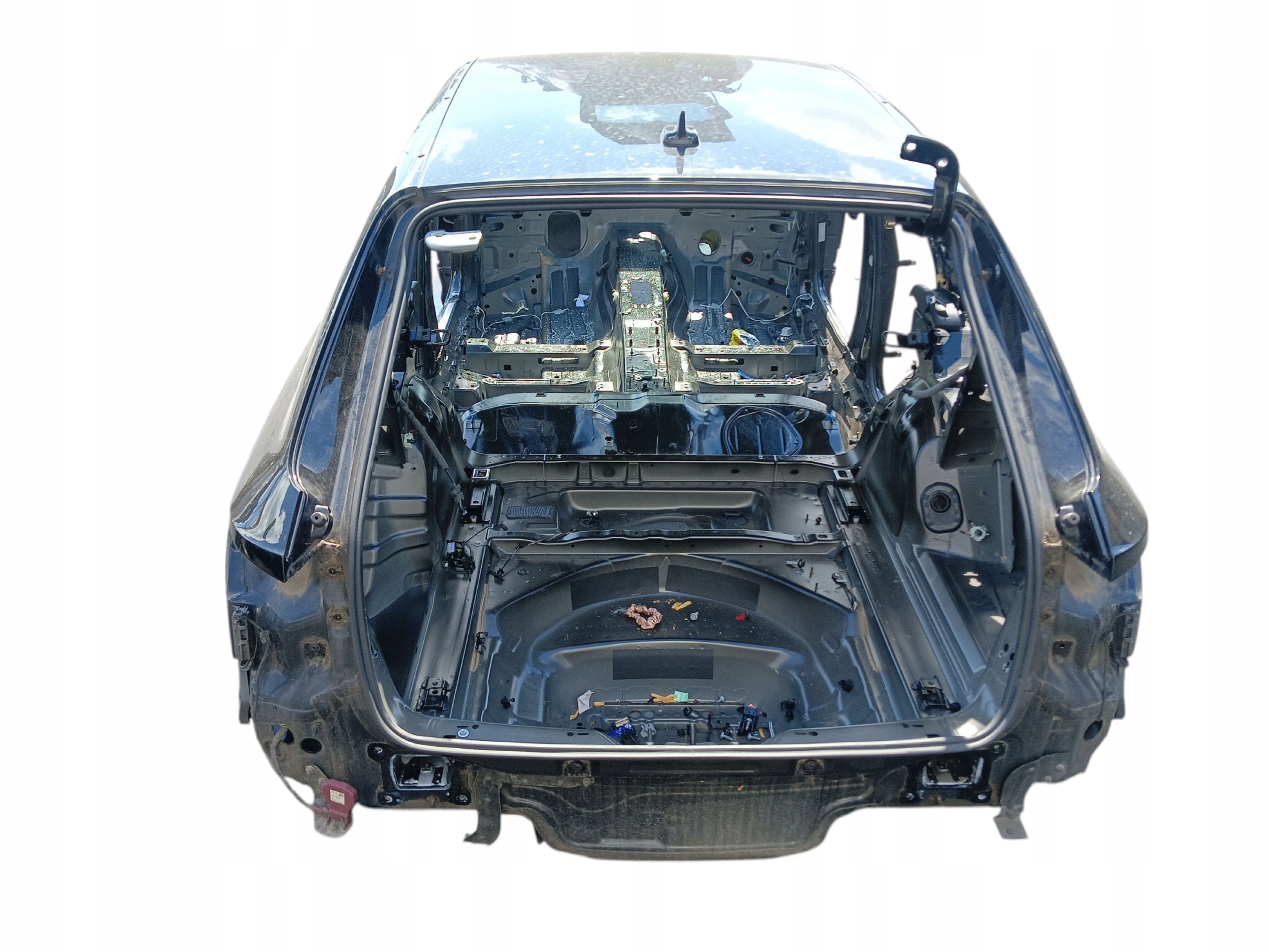 rear panel sump AUDI A4 B9 KOMBI LAK: LY9B (15-19)