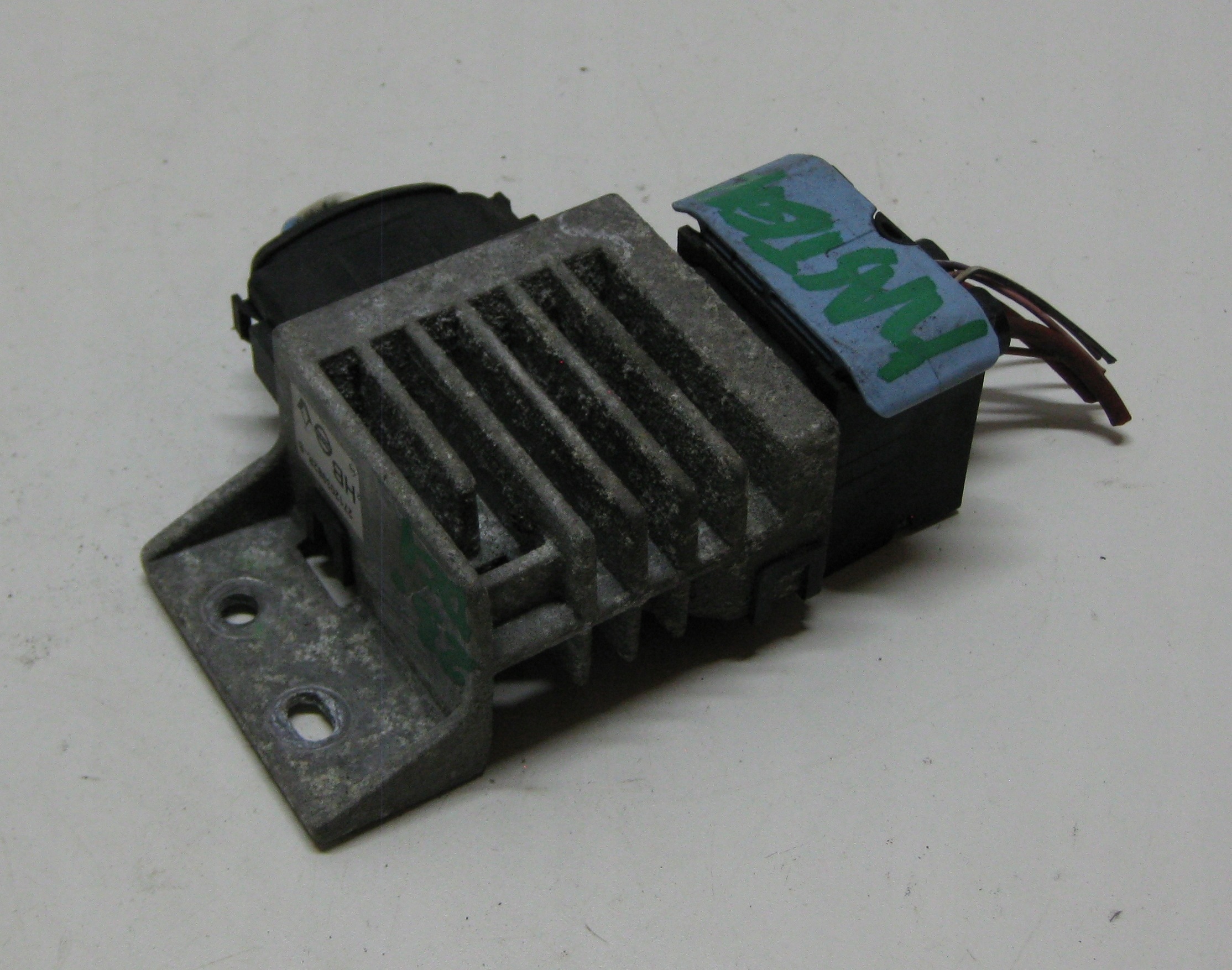 RENAULT MASTER III LIFT control unit PRZEKZNIK plugs ZAROWYCH 271203982R
