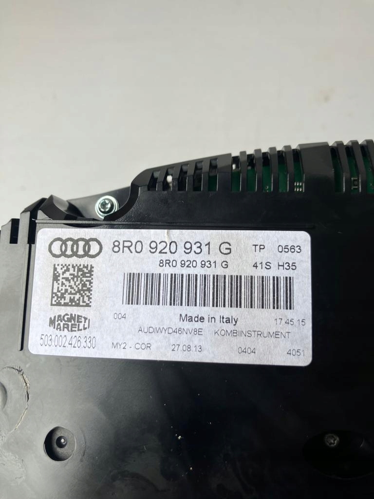 спидометр часы Audi SQ5 8R 3.0 tdi 8R0920931G