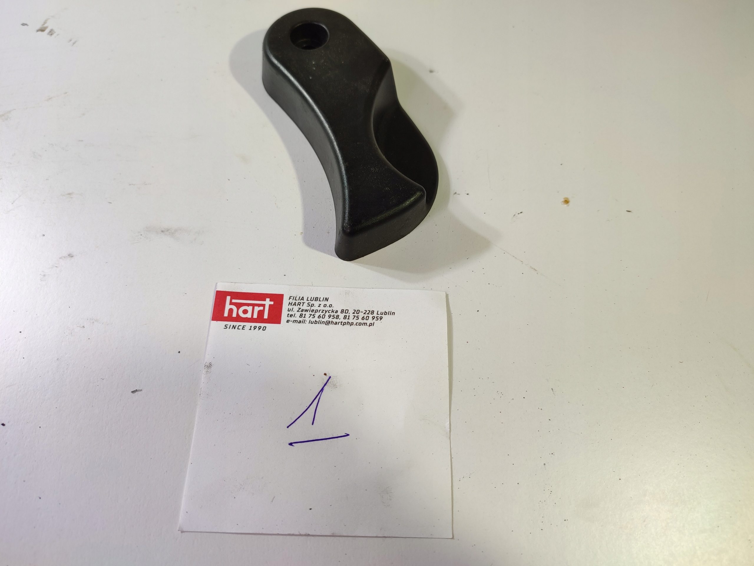 bonnet lever bonnets BMW 1 E87 E81 E92 7058117