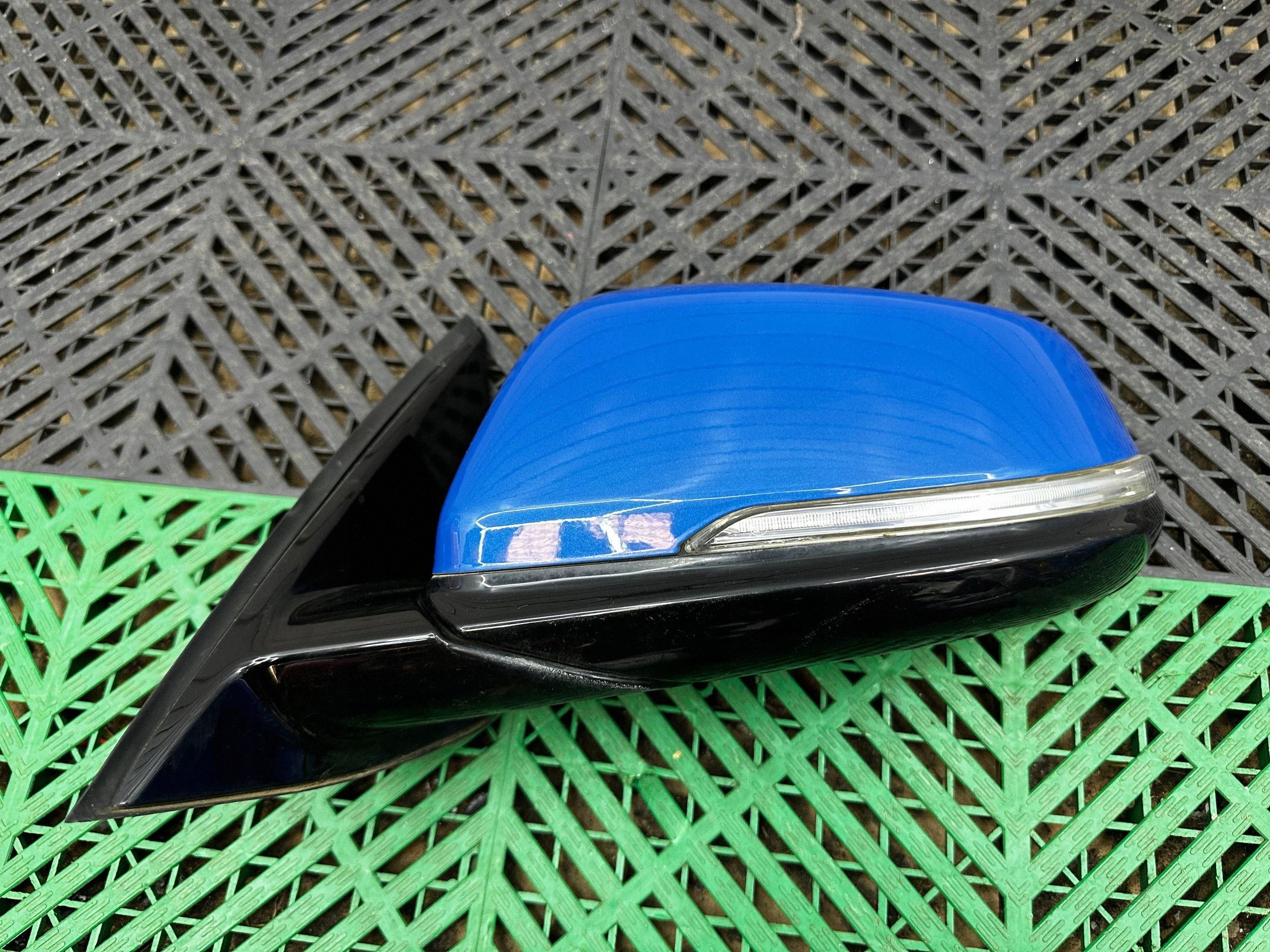 electrics mirror side left side BMW X1 F48 7PIN colour C1D