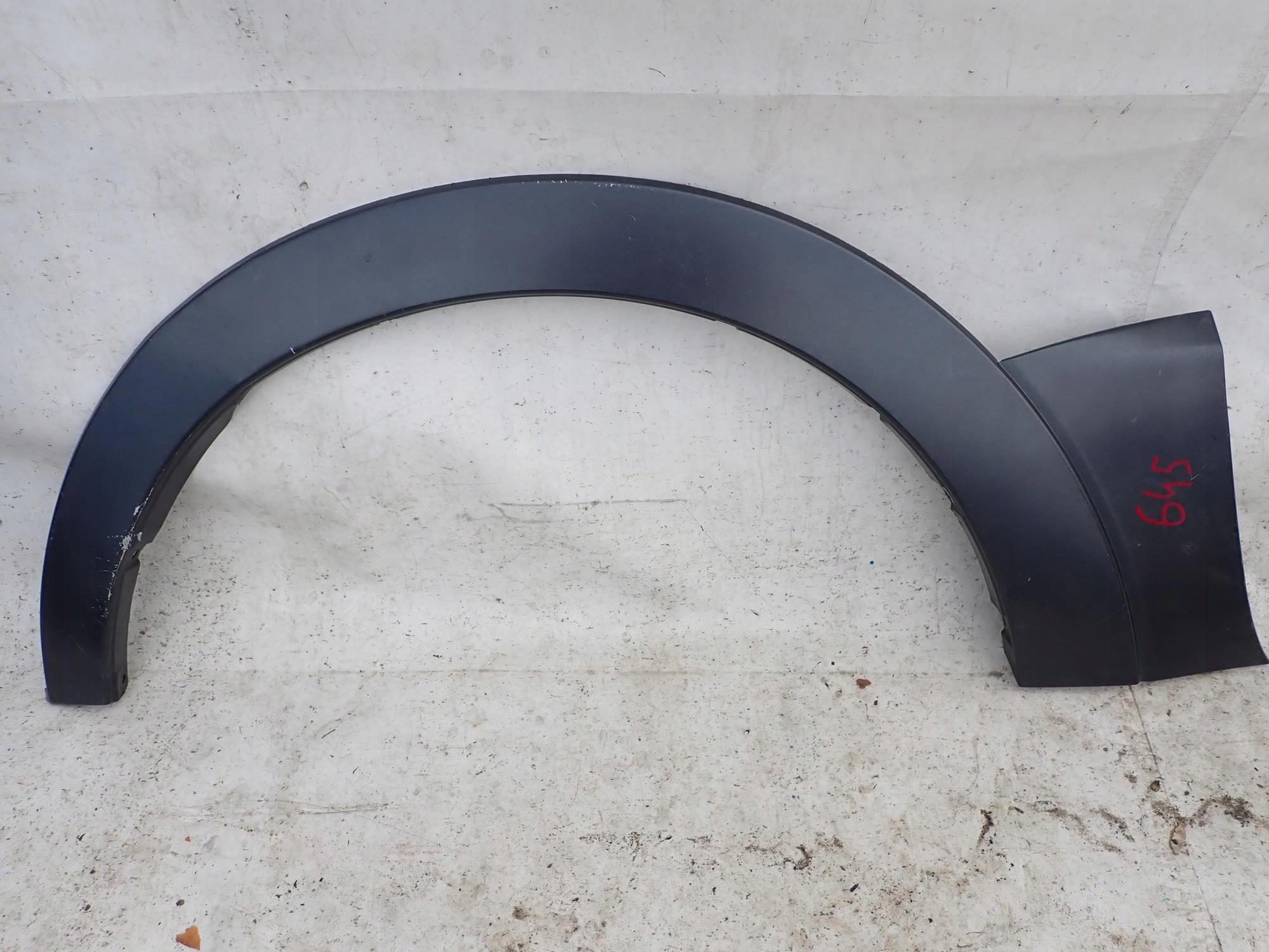 MITSUBISHI PAJERO IV 4 06-18 moulding cap left front