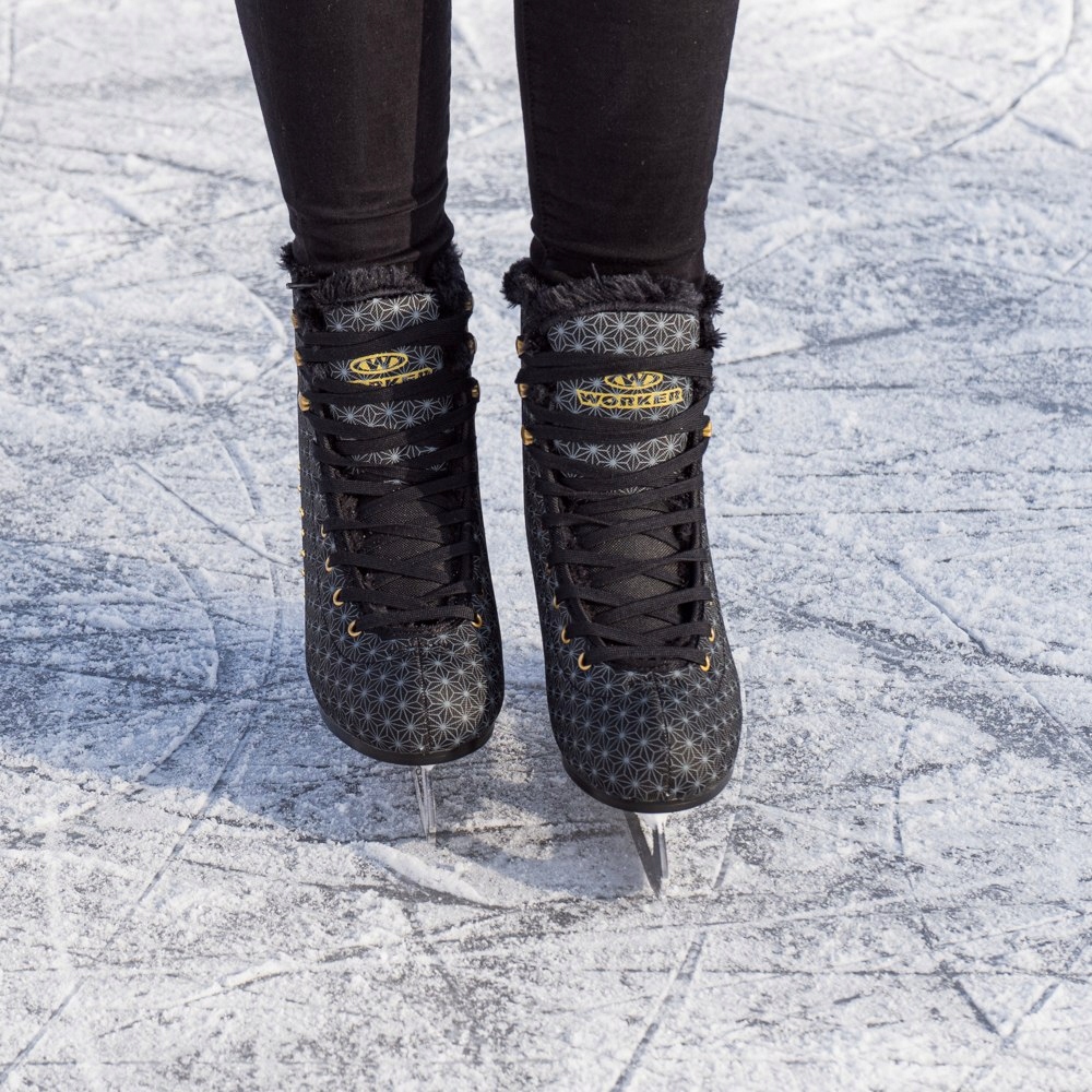 ŁYŻWY DAMSKIE ACTION DOTY ROZM. 41 /INSPORTLINE Zapięcie sznurowane