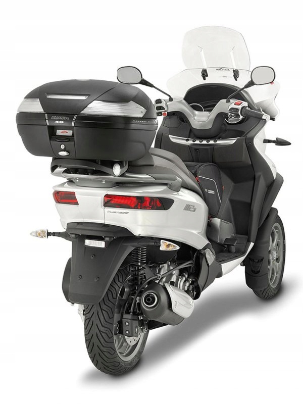 Rošt Centrálneho Kufra Piaggio MP3 300ie-500ie Sport Business 08/14-17