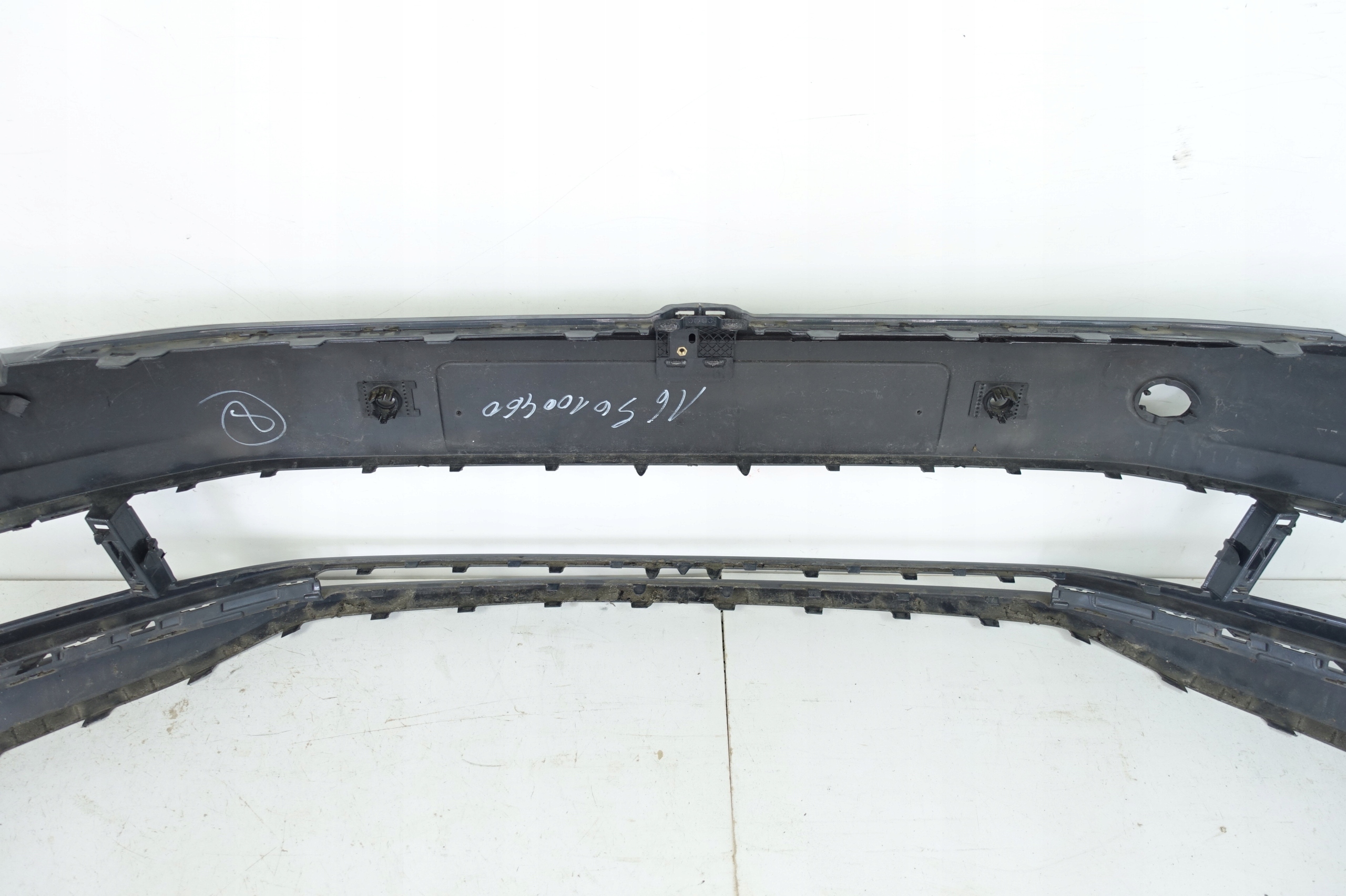bumper front front VW TOURAN II 5TA 15