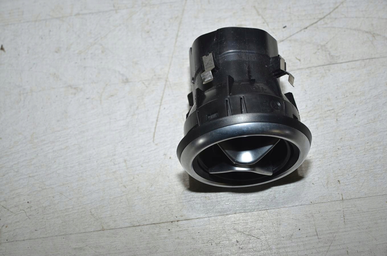 grid air conditioning devices Mercedes W176 lift