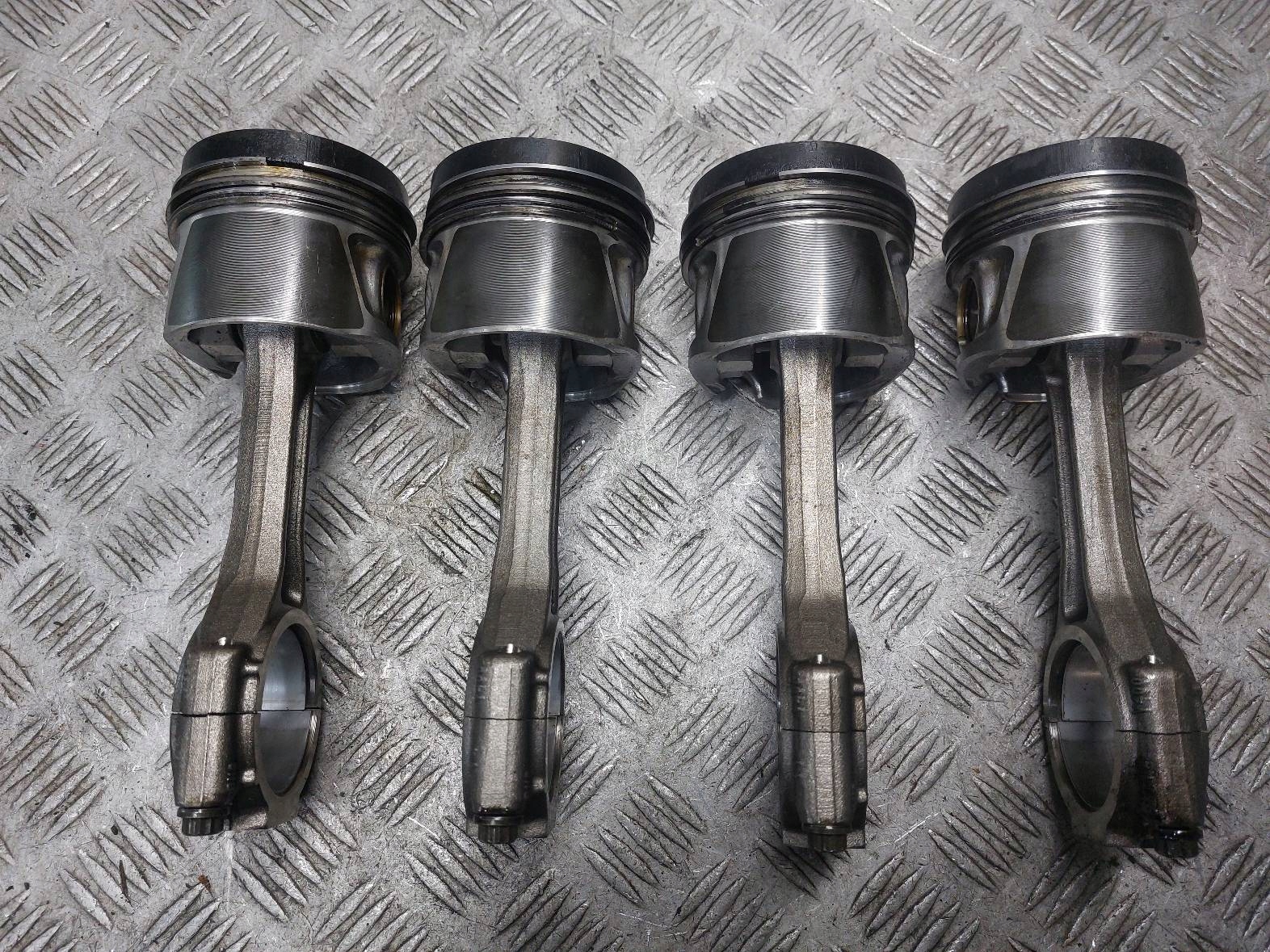 Piston + Bielle AUDI Q5 8R CAHA 2.0 TDI ID: 218766