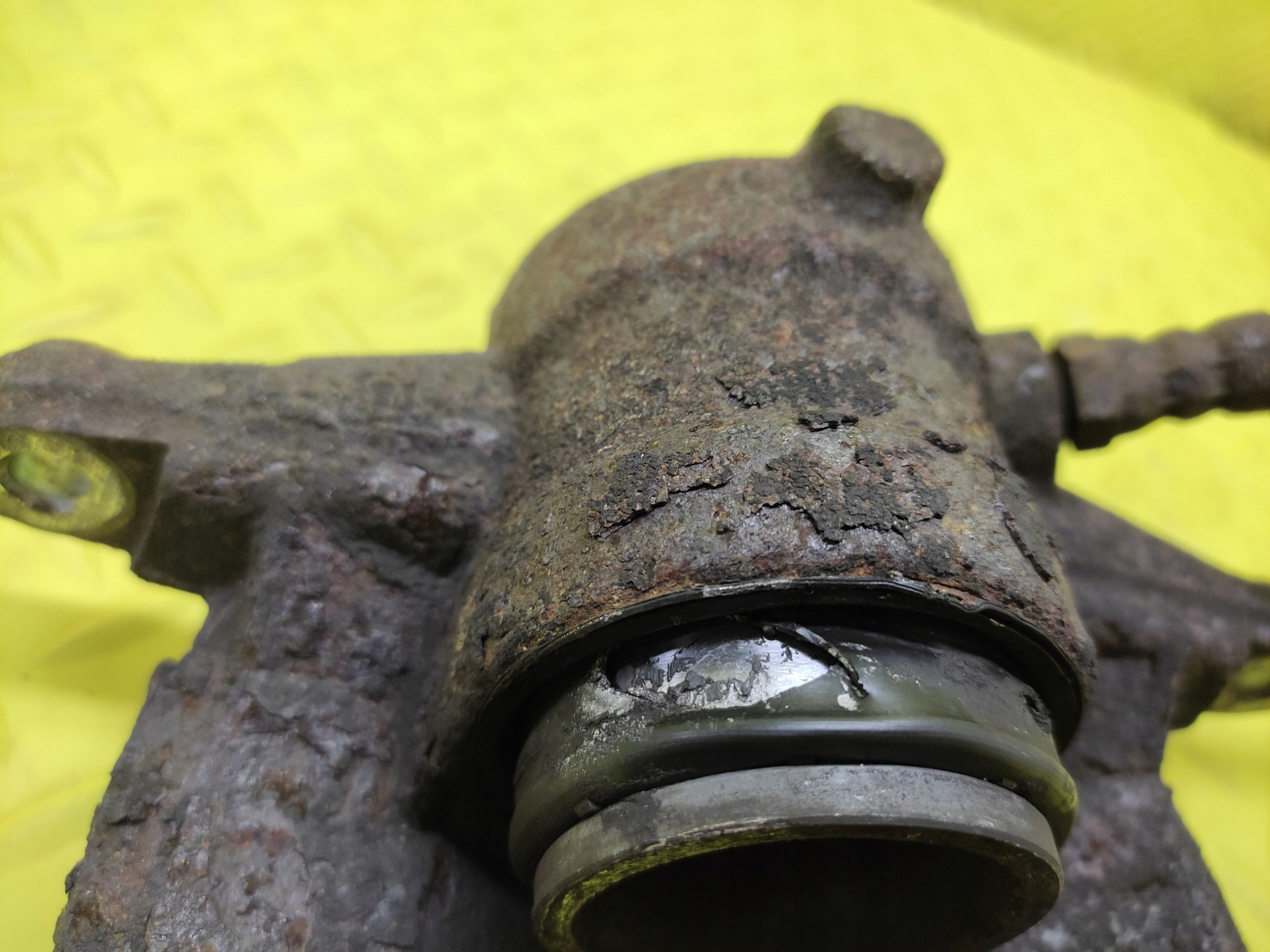 CITROEN JUMPER III 2.2 caliper brake right rear part