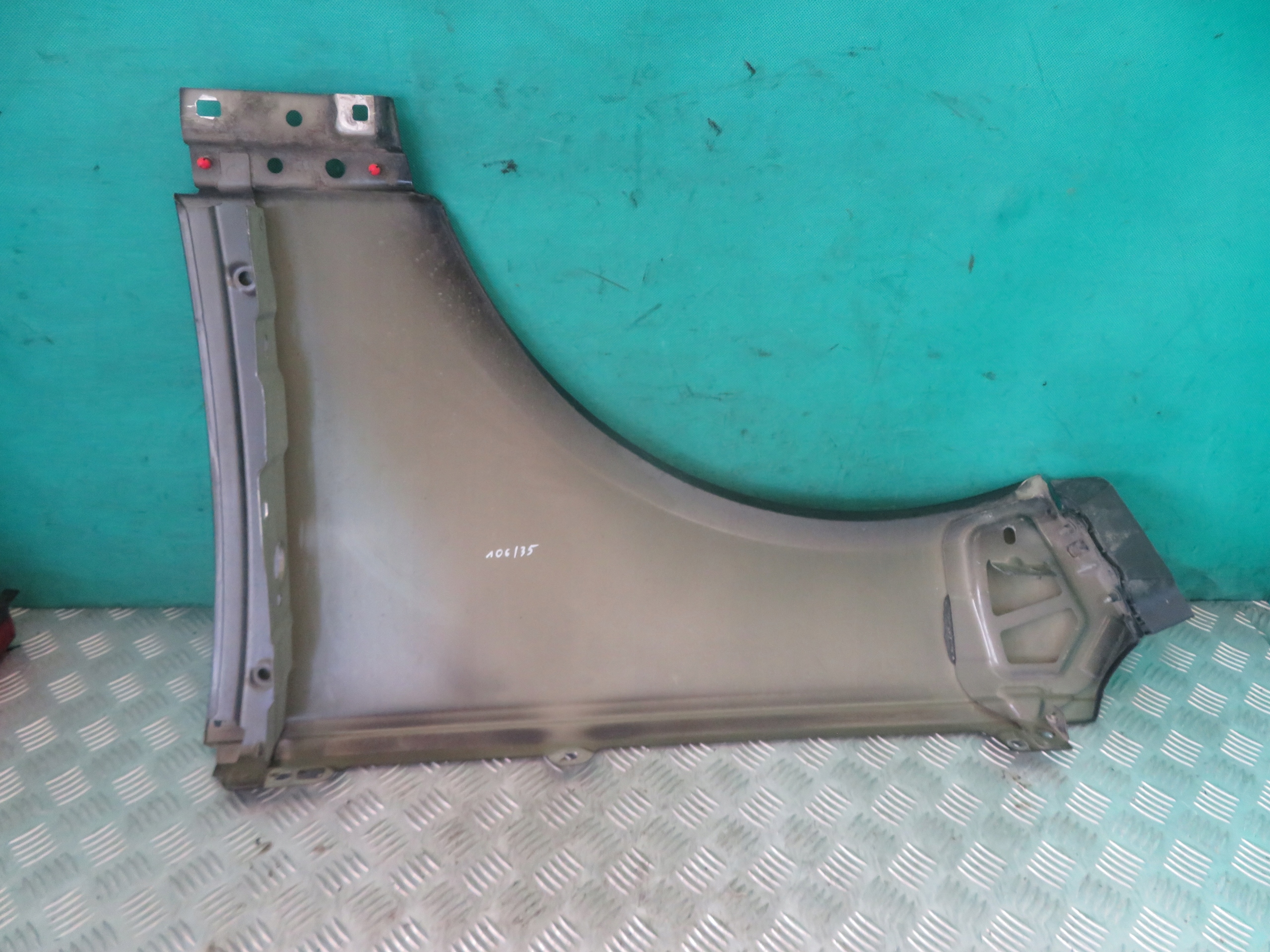 fender left front RANGE ROVER VOGUE L405 17R