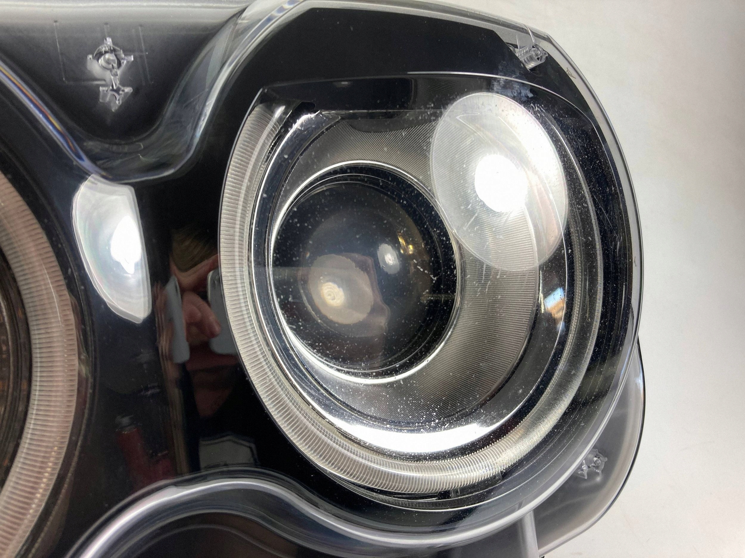 Dodge Challenger 2015-23 reflektor light front left front XENON