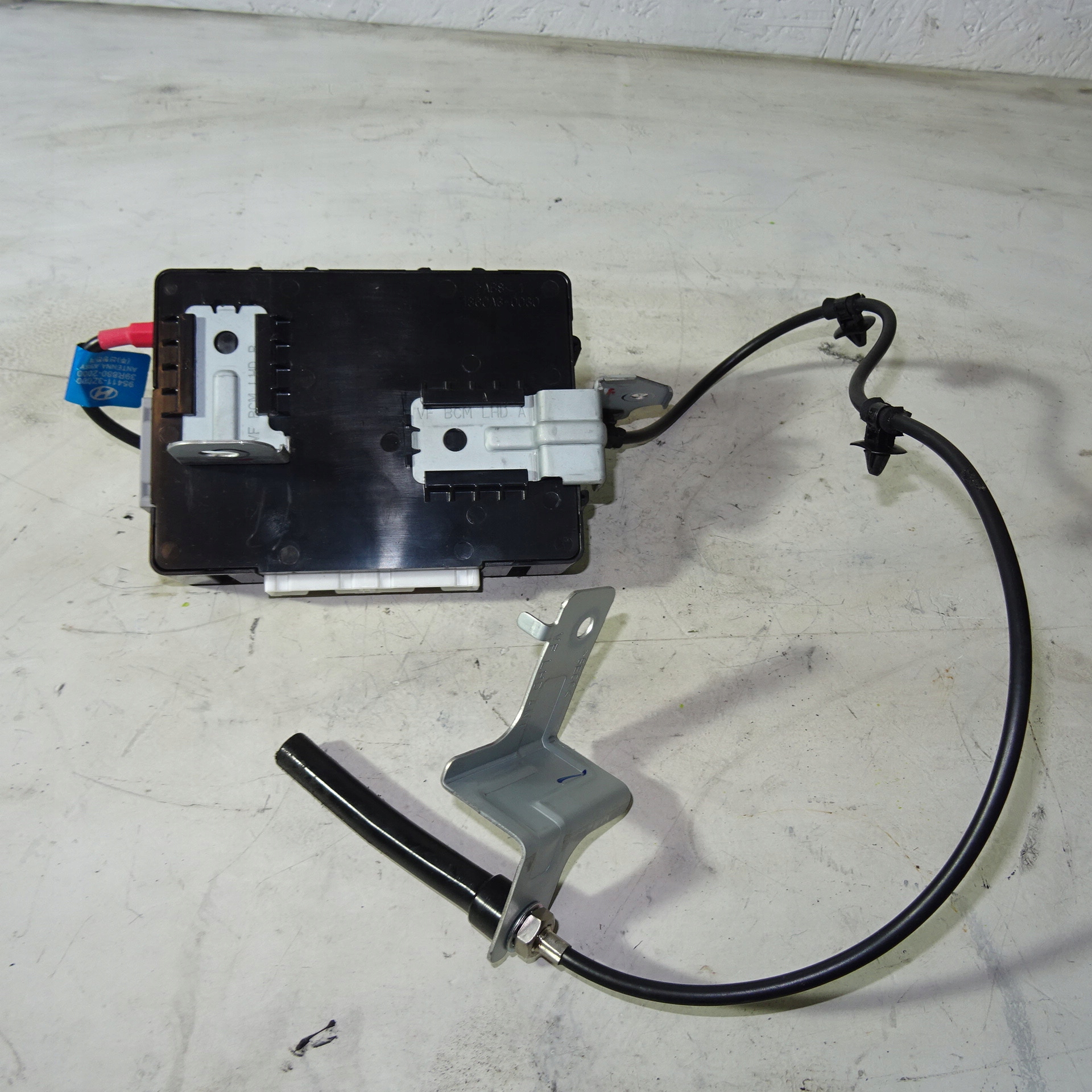 HYUNDAI I40 Module Z Antenne 116RA-000349