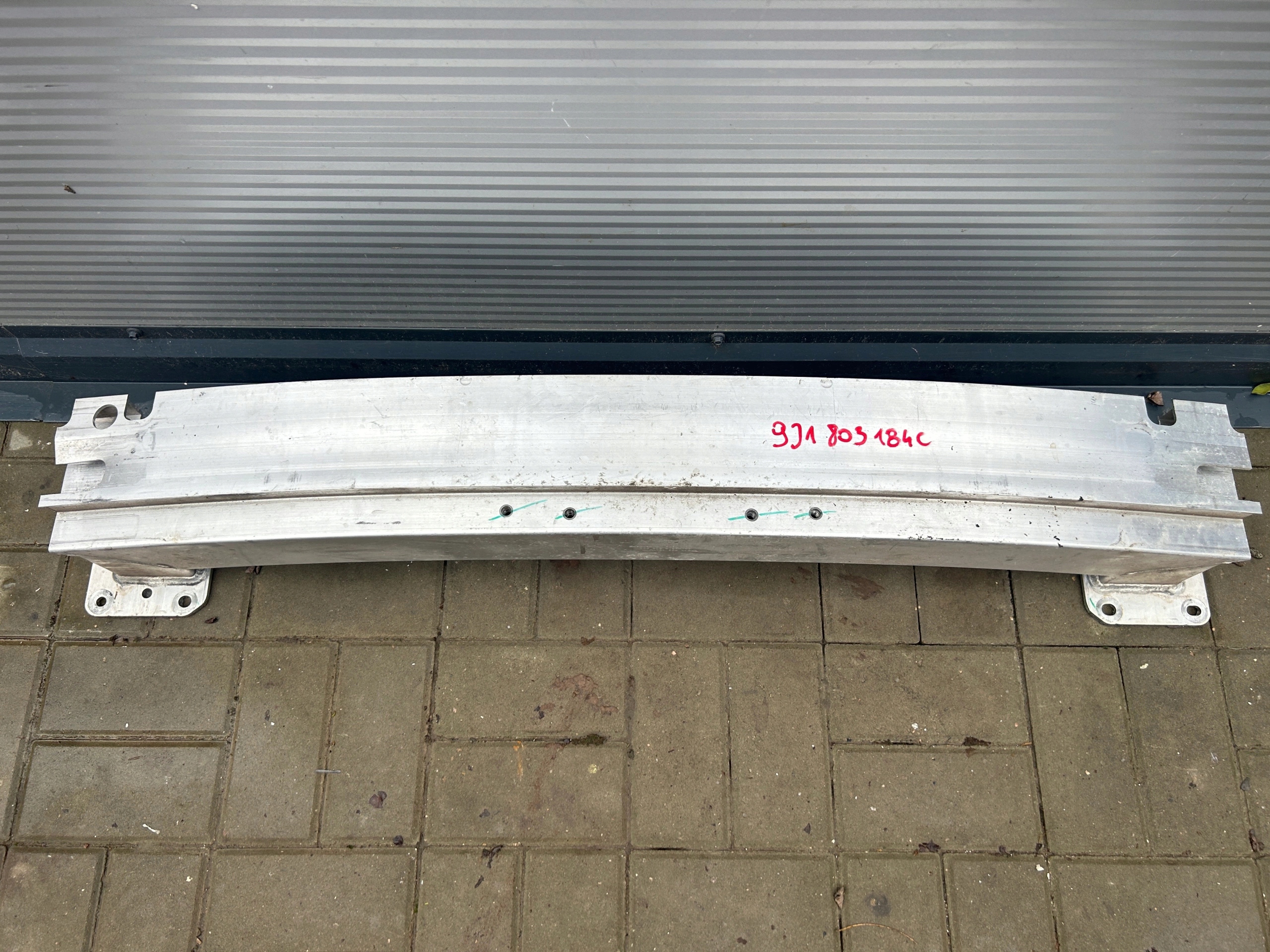 Porsche Taycan bumper support rear part 9J1803184C