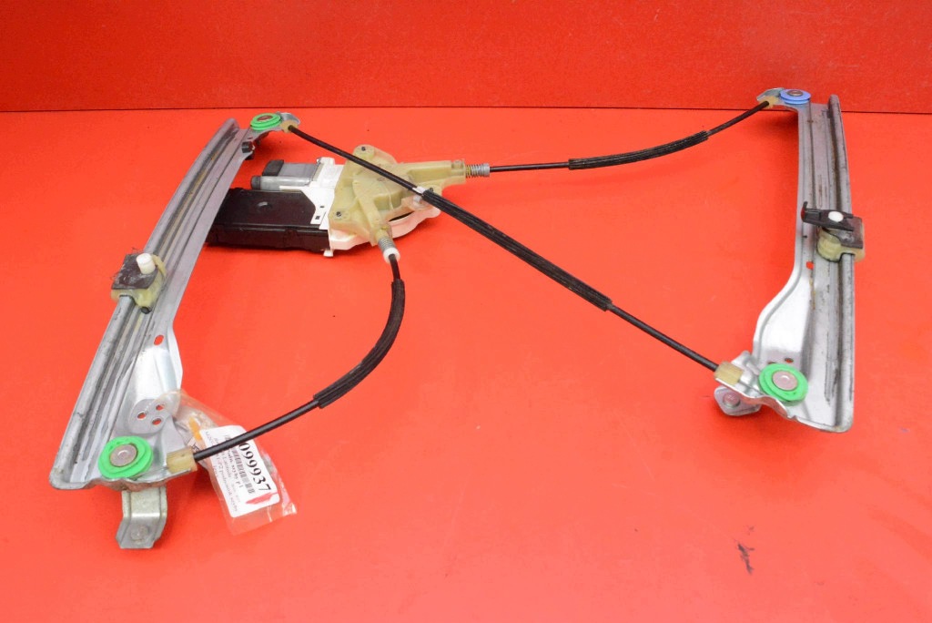 window regulator left front EU 807210010R RENAULT LATITUDE 1 and sedan 10-14