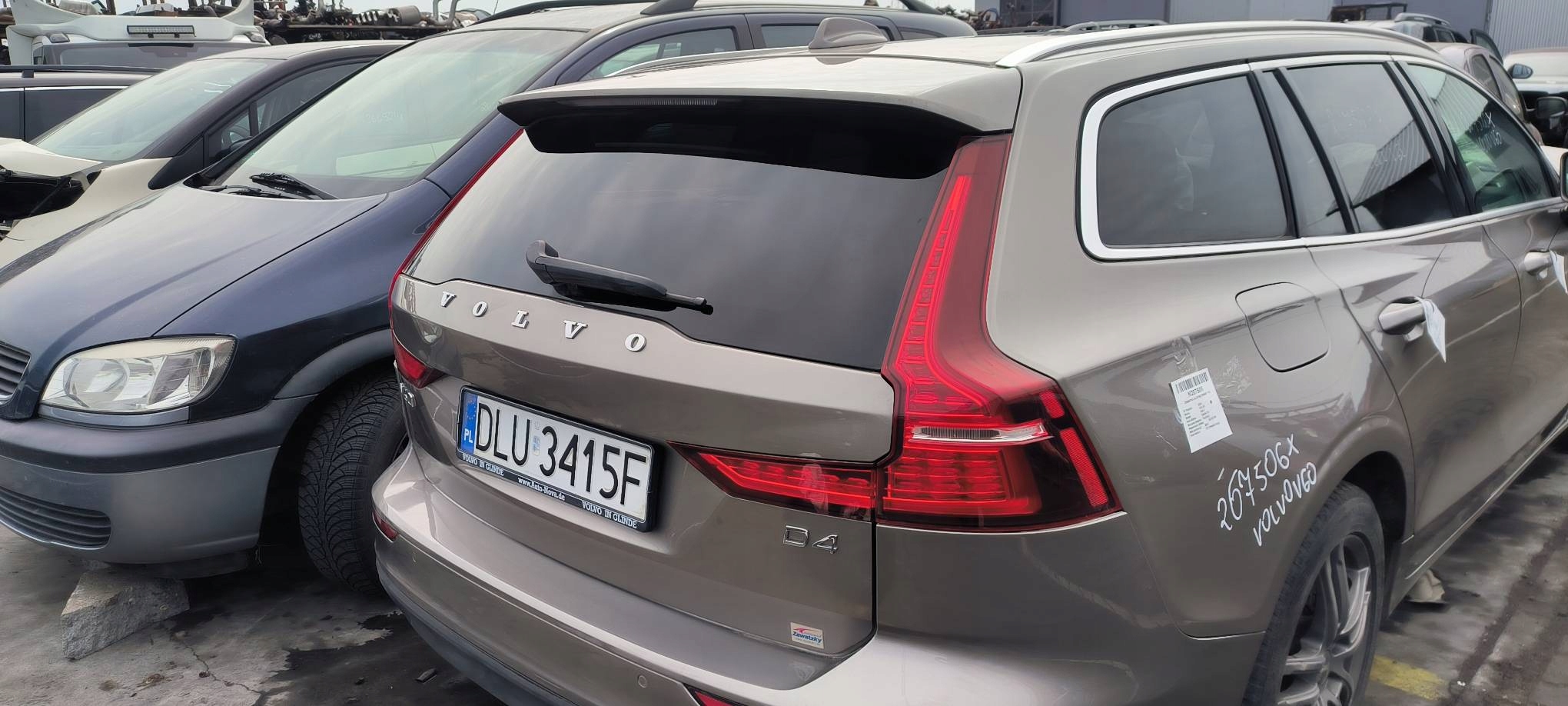 trunk door boot 727 (PEBBLE GREY) VOLVO V60 II