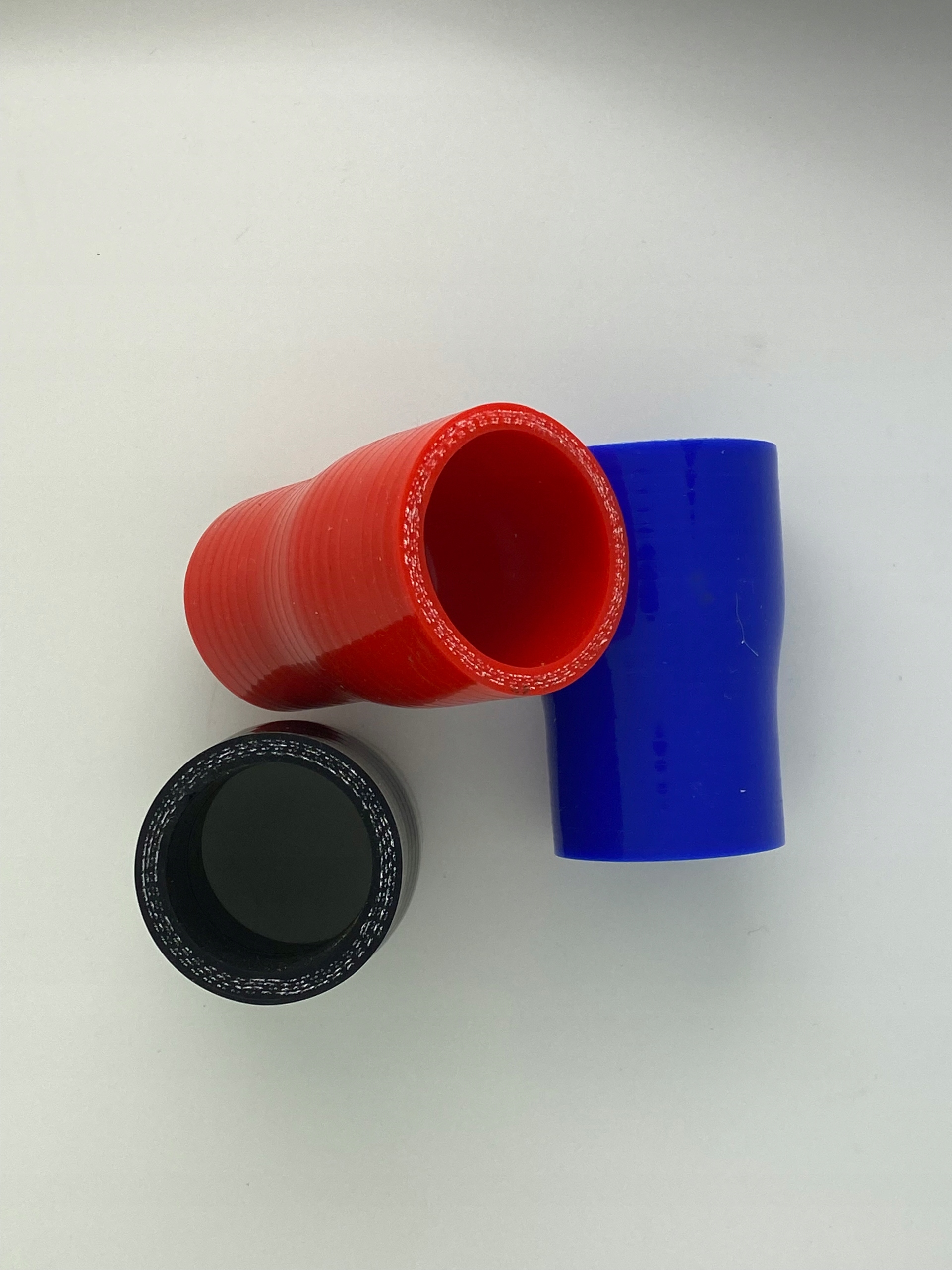 REDUKCJA SILIKON ZBROJONY 40/45mm KOLOR CZARNY Numer katalogowy części REFI4045C