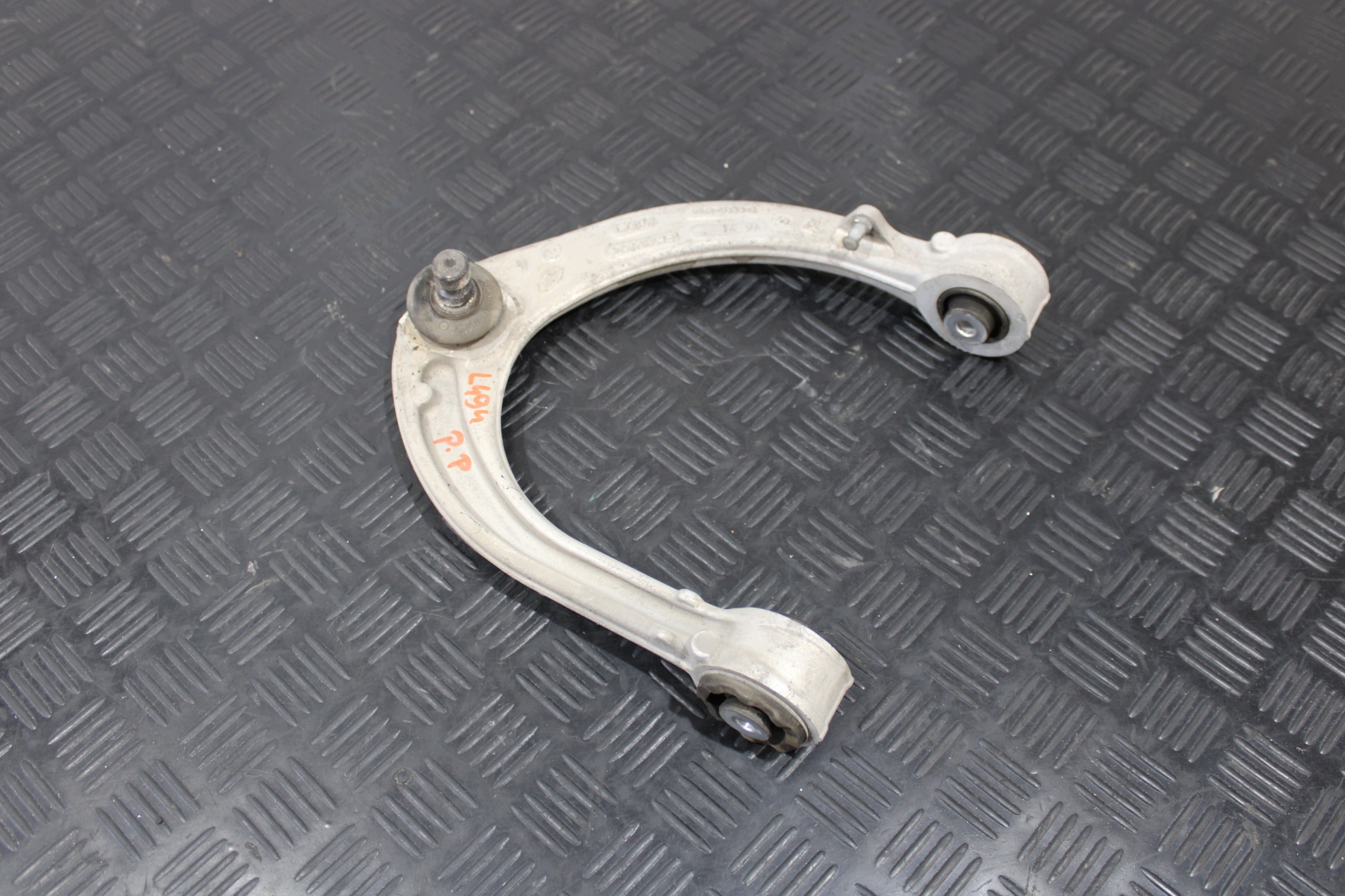 arm right front upper PLA-3084-A LAND RANGE ROVER SPORT II 2 L494