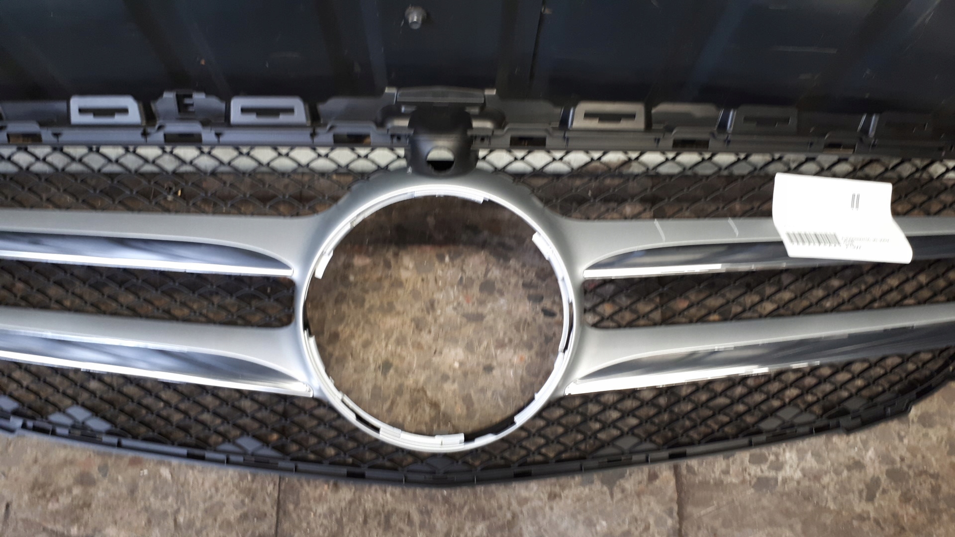 a2058800283 grill atrapa mercedes c w205 nowy Typ samochodu Samochody osobowe