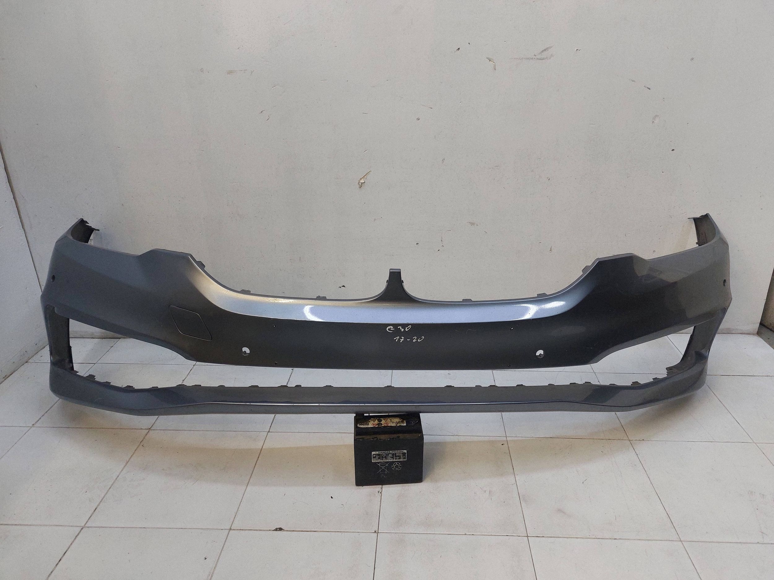 BMW 5 G30 G31 nárazník předek přední PDC 7385336
