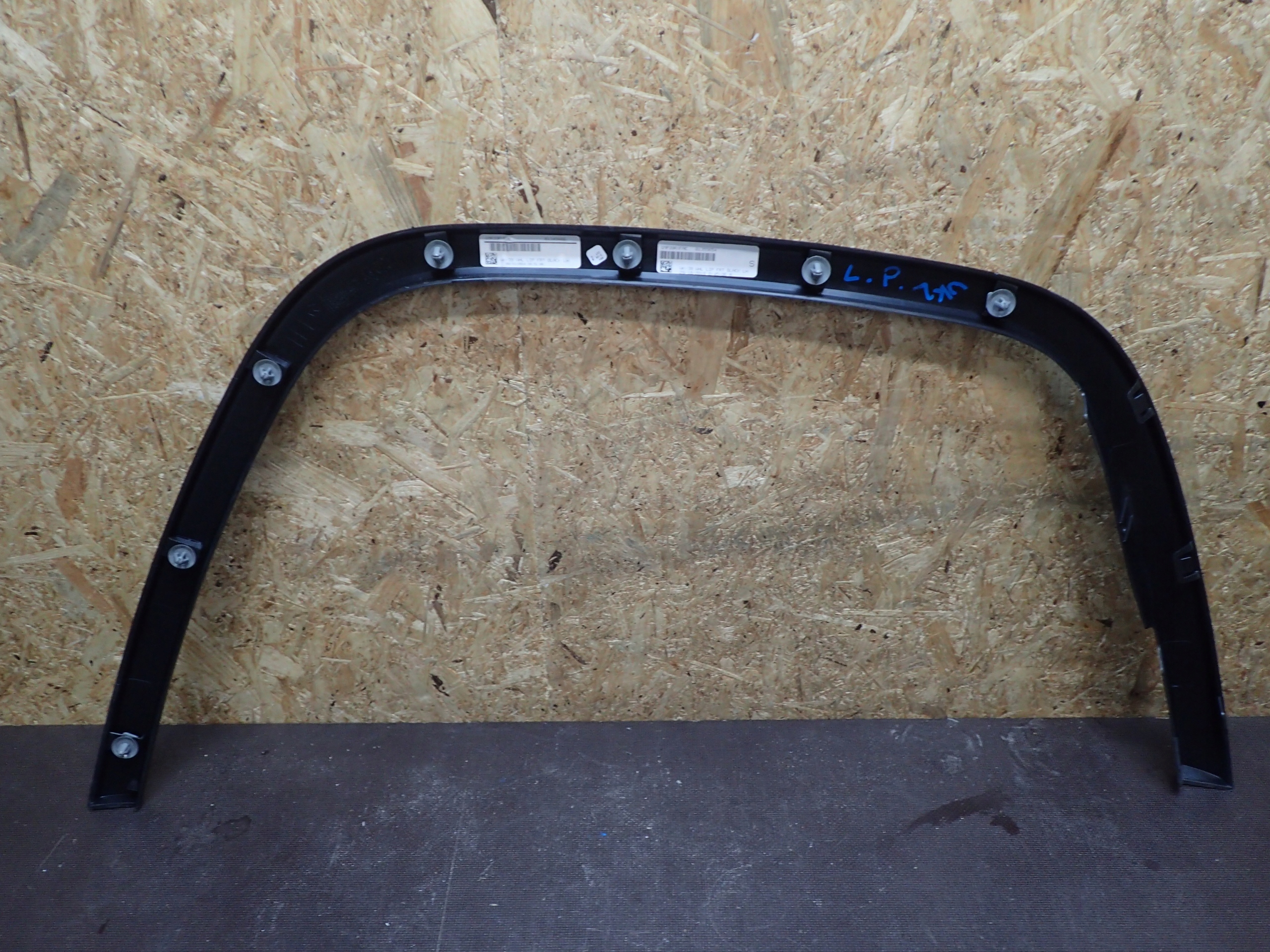 moulding for fender left front JEEP GRAND CHEROKEE