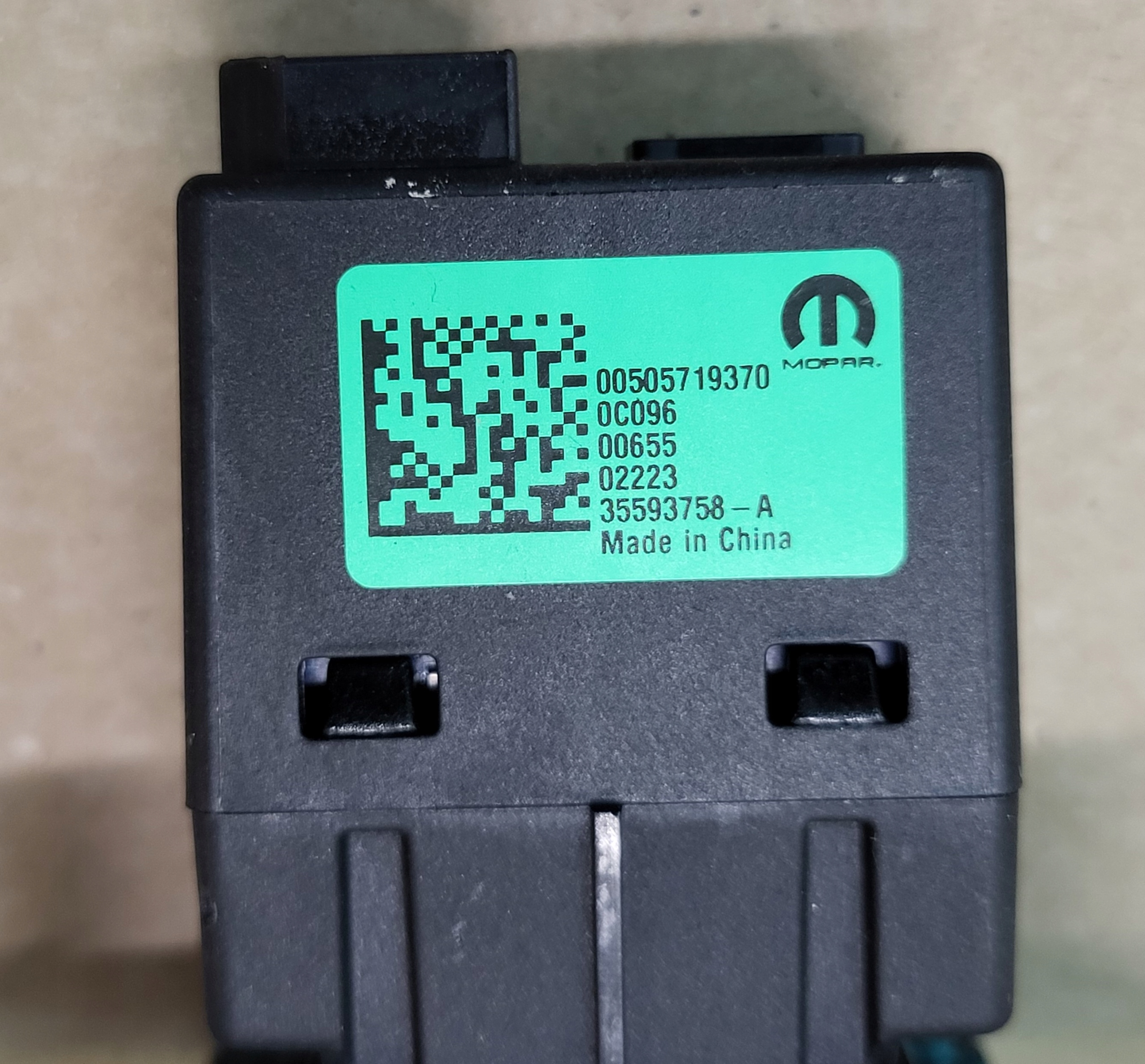 WEJSCIE PORT USB Adapter, Stecker Blende Abdeckung PANEL ALFA ROMEO TONALE OE