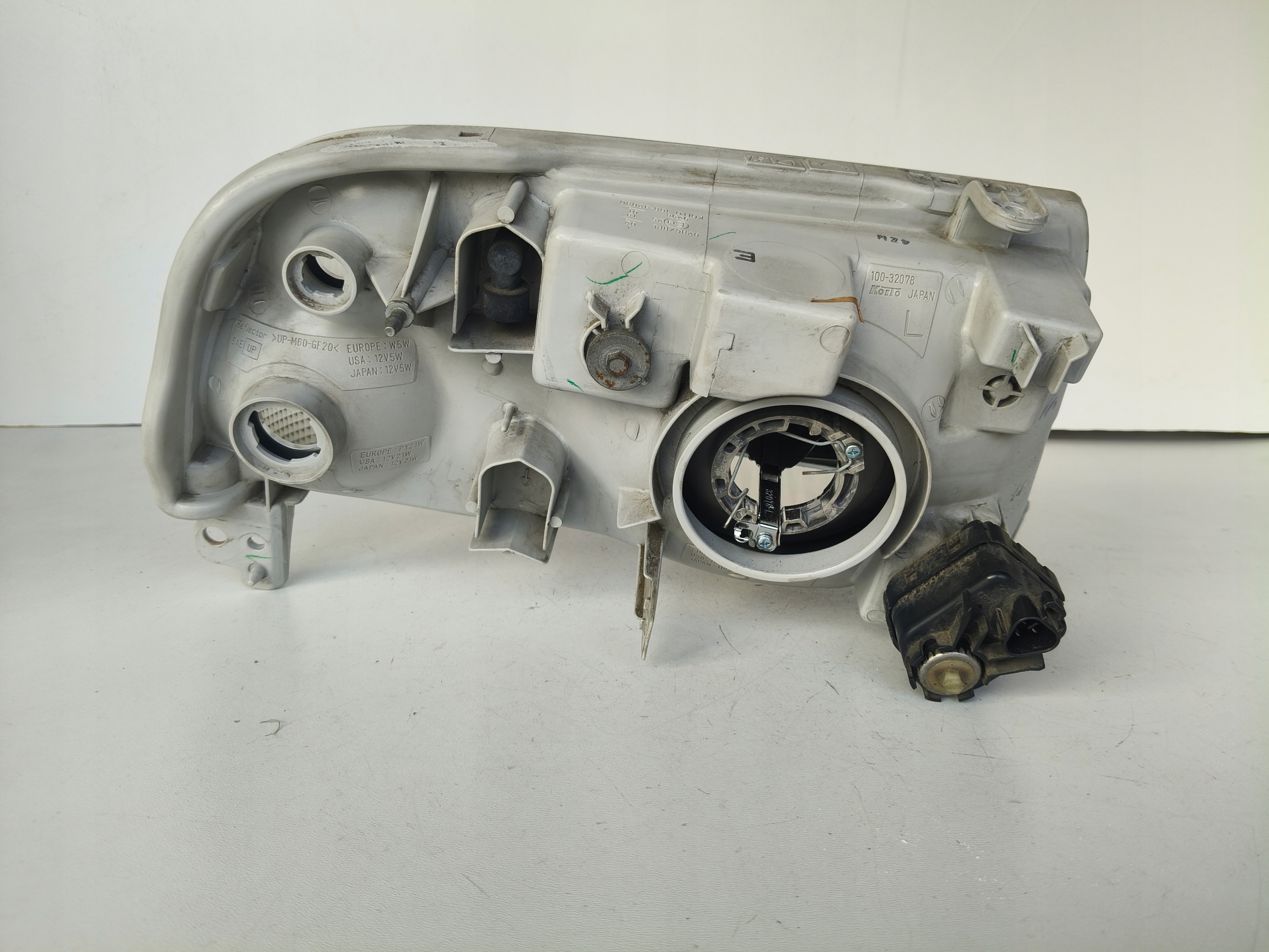 light left REFLEKTOR SUZUKI GRAND VITARA 98-05