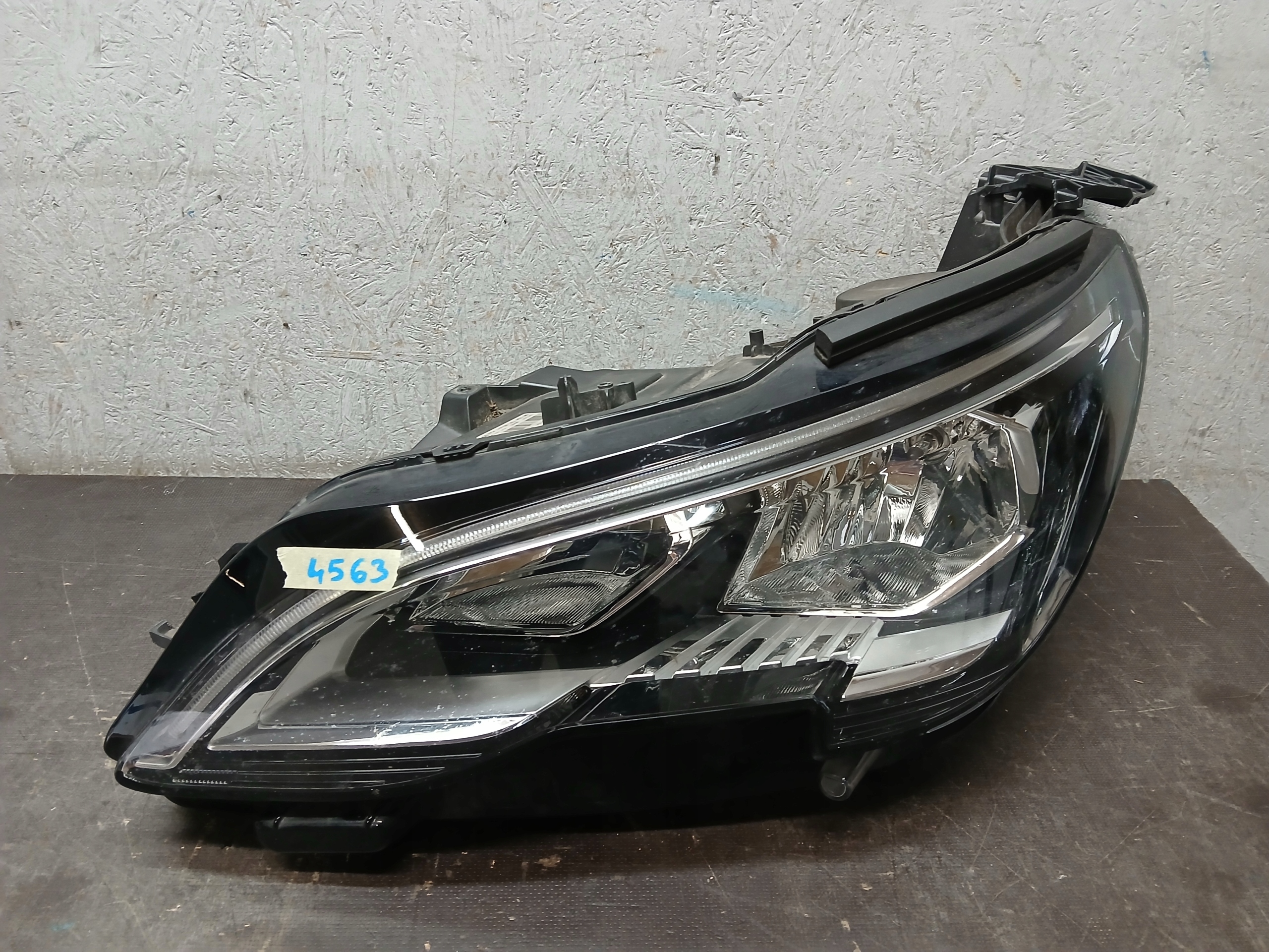 light front left PEUGEOT 3008 5008 II 2 FULL LED 16- 9810478180