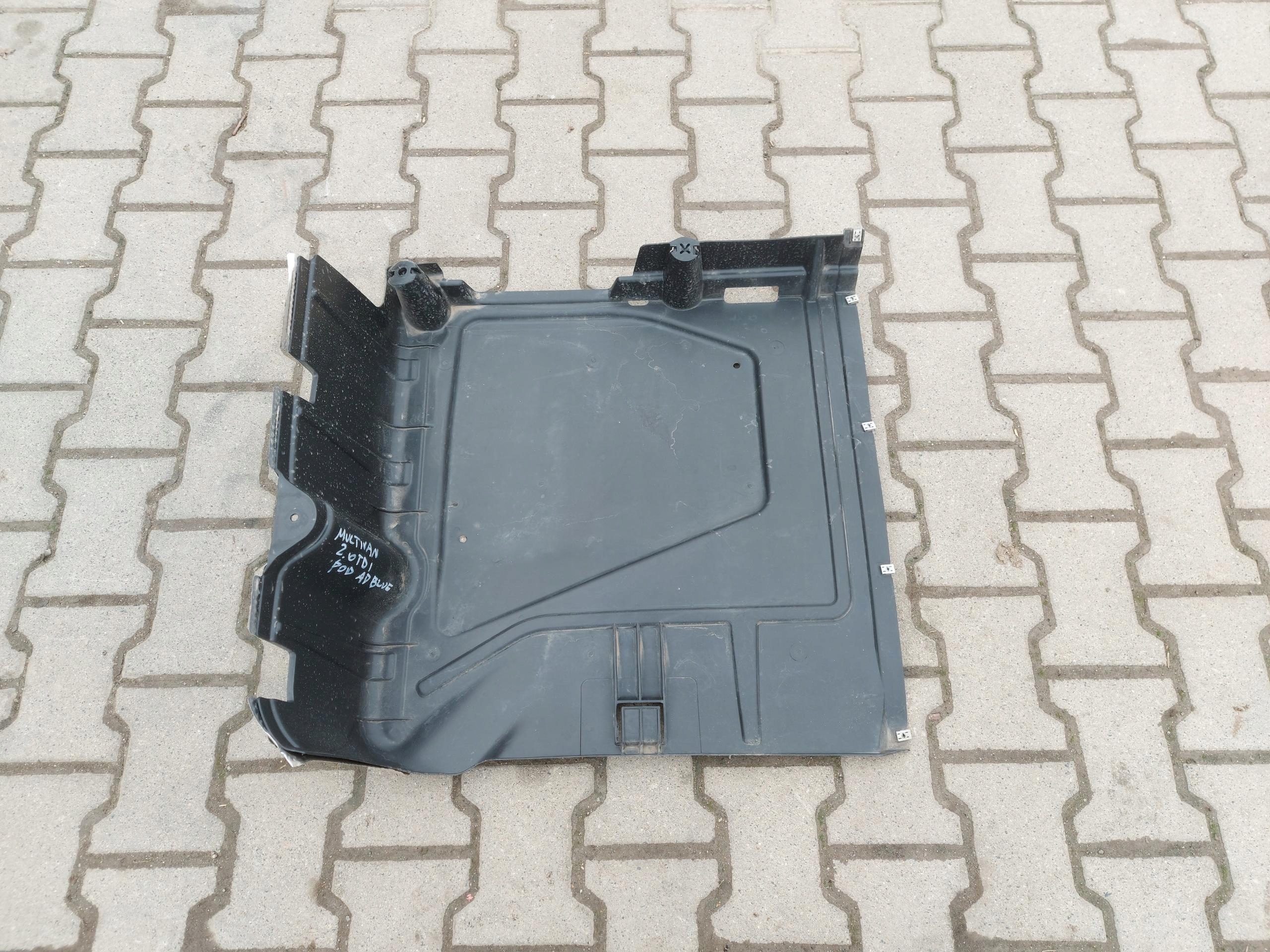 VW Multivan 7T0 T7 2023 abdeckung blende abdeckung unterfahrschutz rechts original 7t0825336c