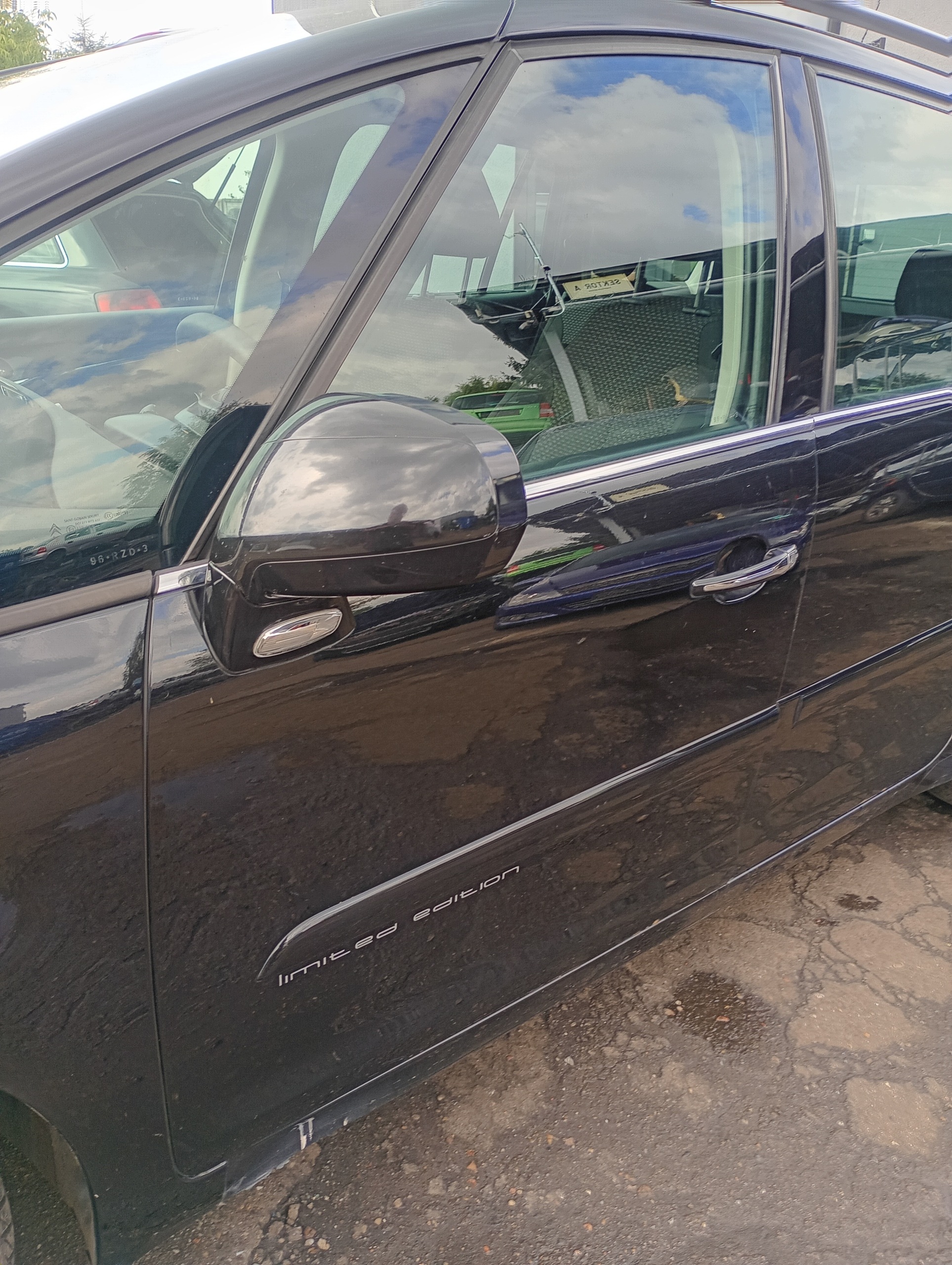 door left front front Citroen C4 Picasso FL 10-15 kod lakieru EXYB