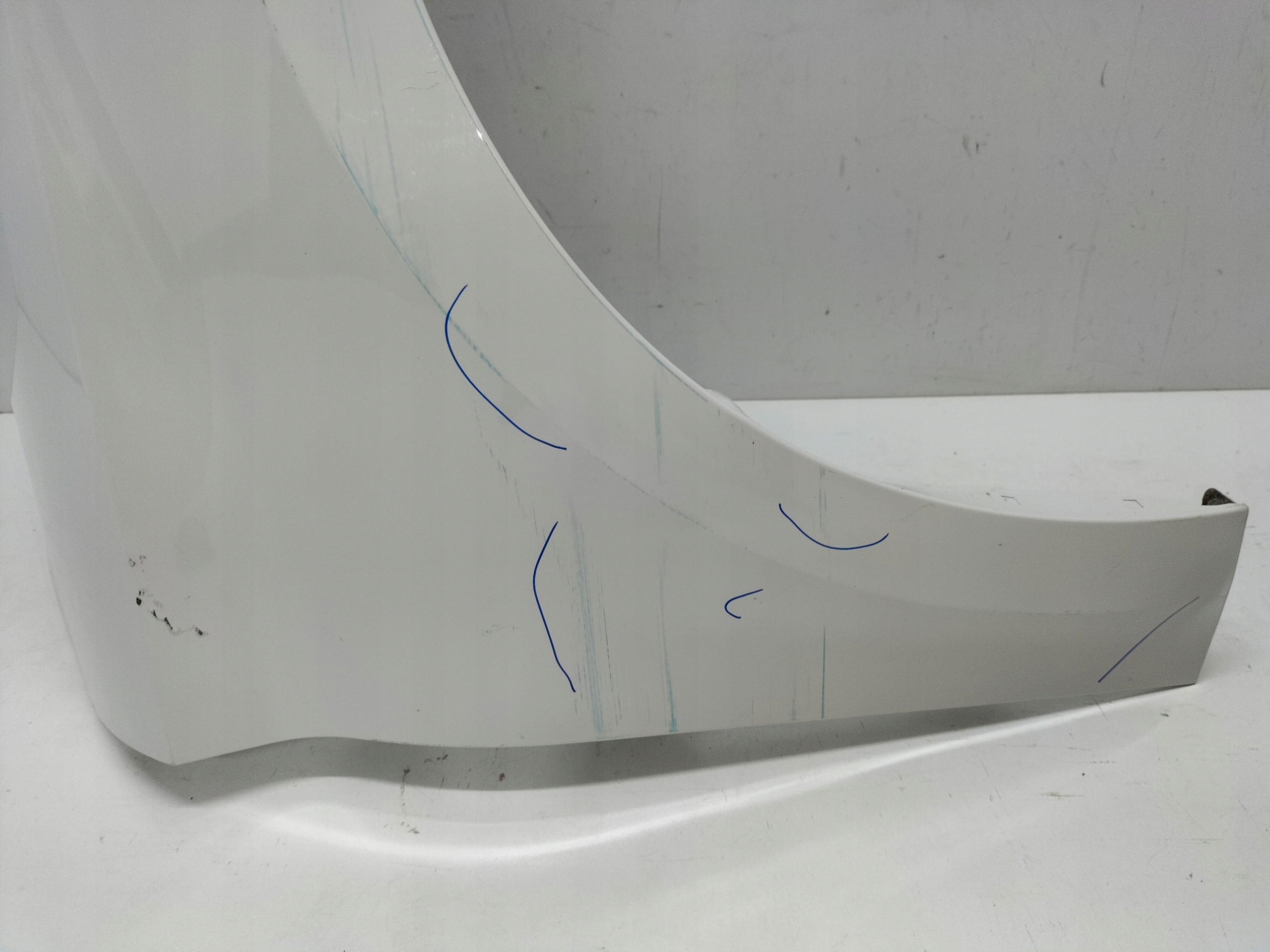 fender front front right SEAT LEON 4 IV 20