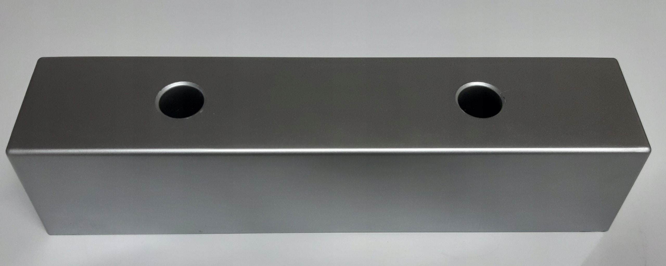 NOGA MEBLOWA 45x45x20 mm, satyna