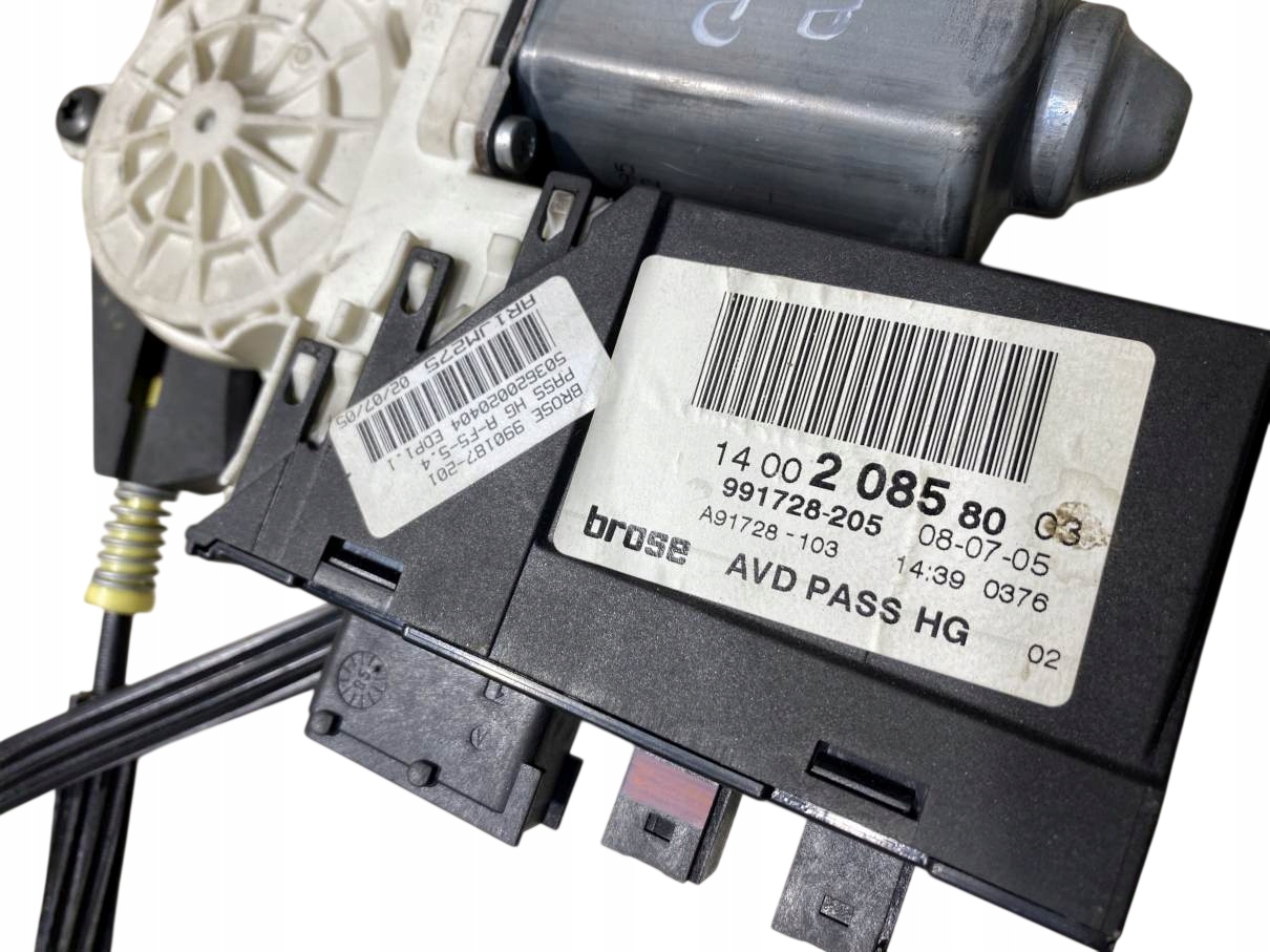 window regulator right front CITROEN C8 1485311080