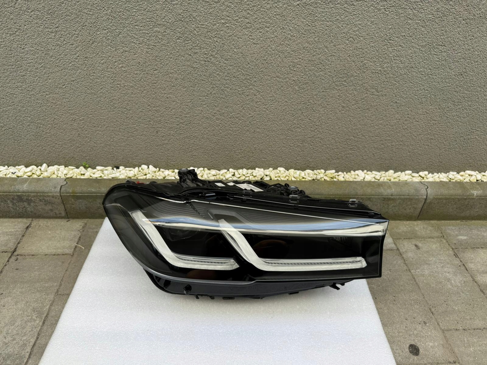light right BMW 5 G30 G31 LIFT Full Led Adaptive Shadow black