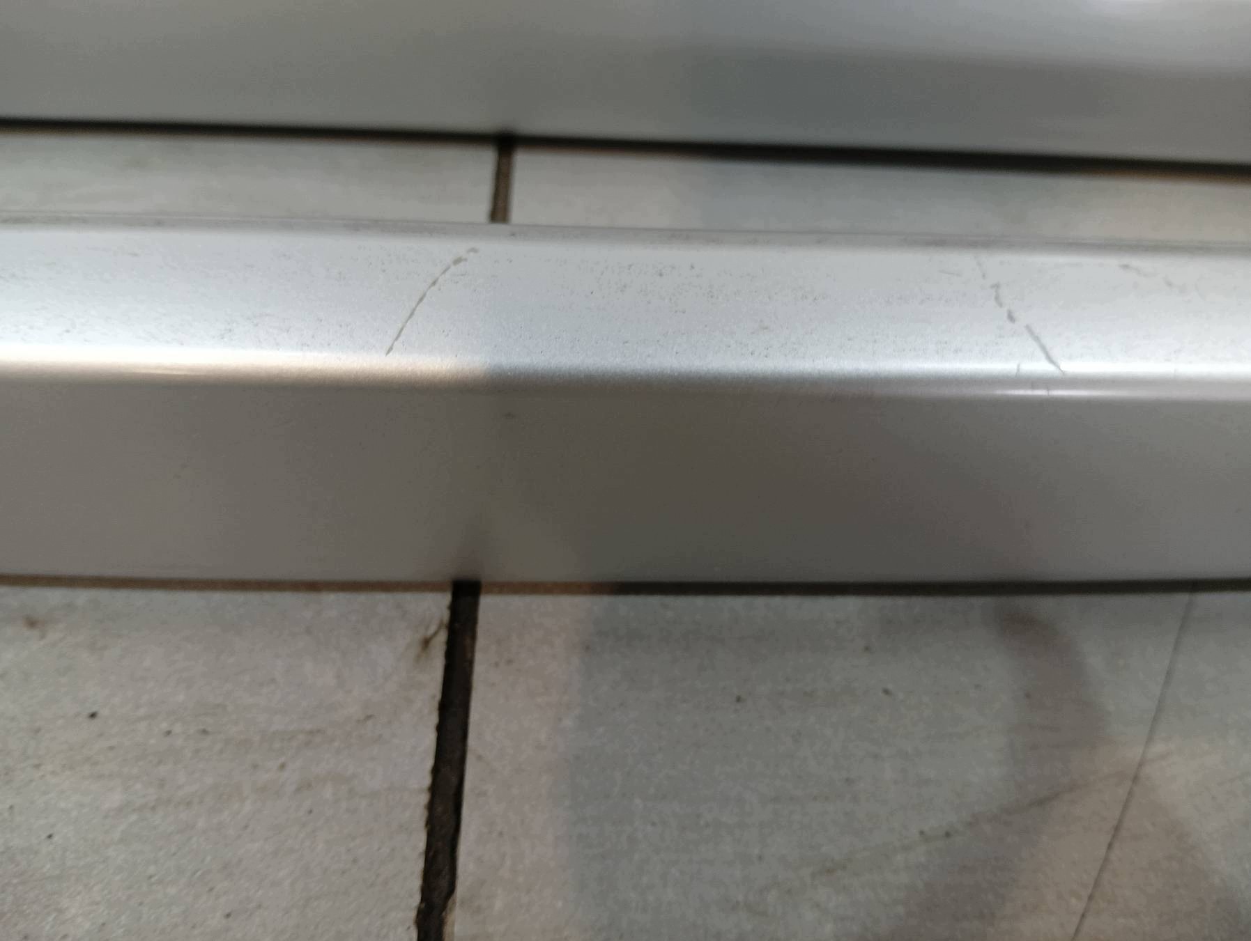 Barres de toit longitudinales Peugeot 207 et (2006-2012)