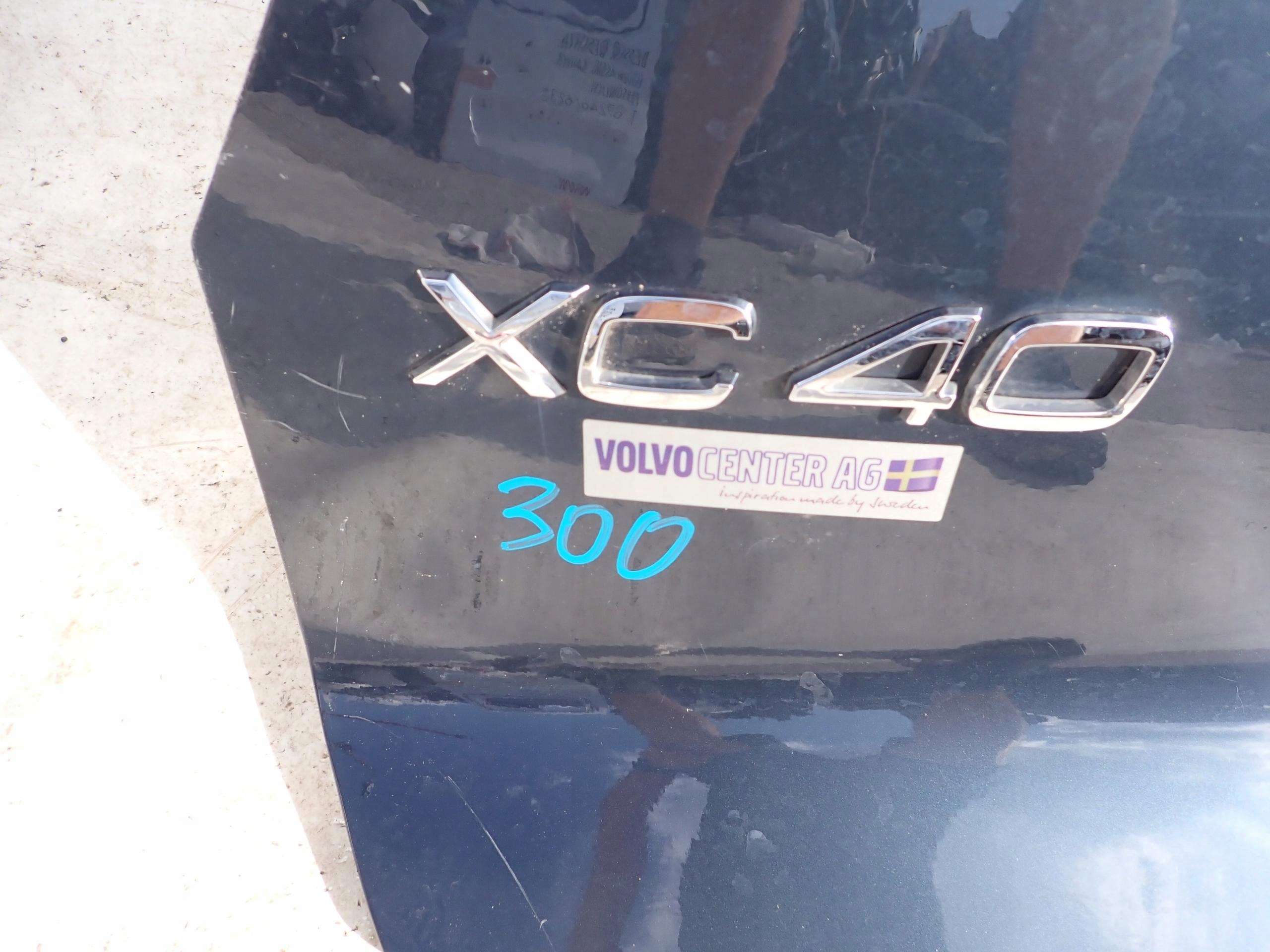 VOLVO XC40 17-> trunk door boot rear part
