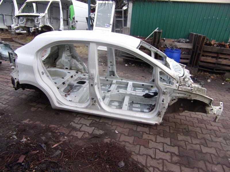 ПОРОГ ПРАВАЯ СТОЙКА UD KIA RIO III 11-