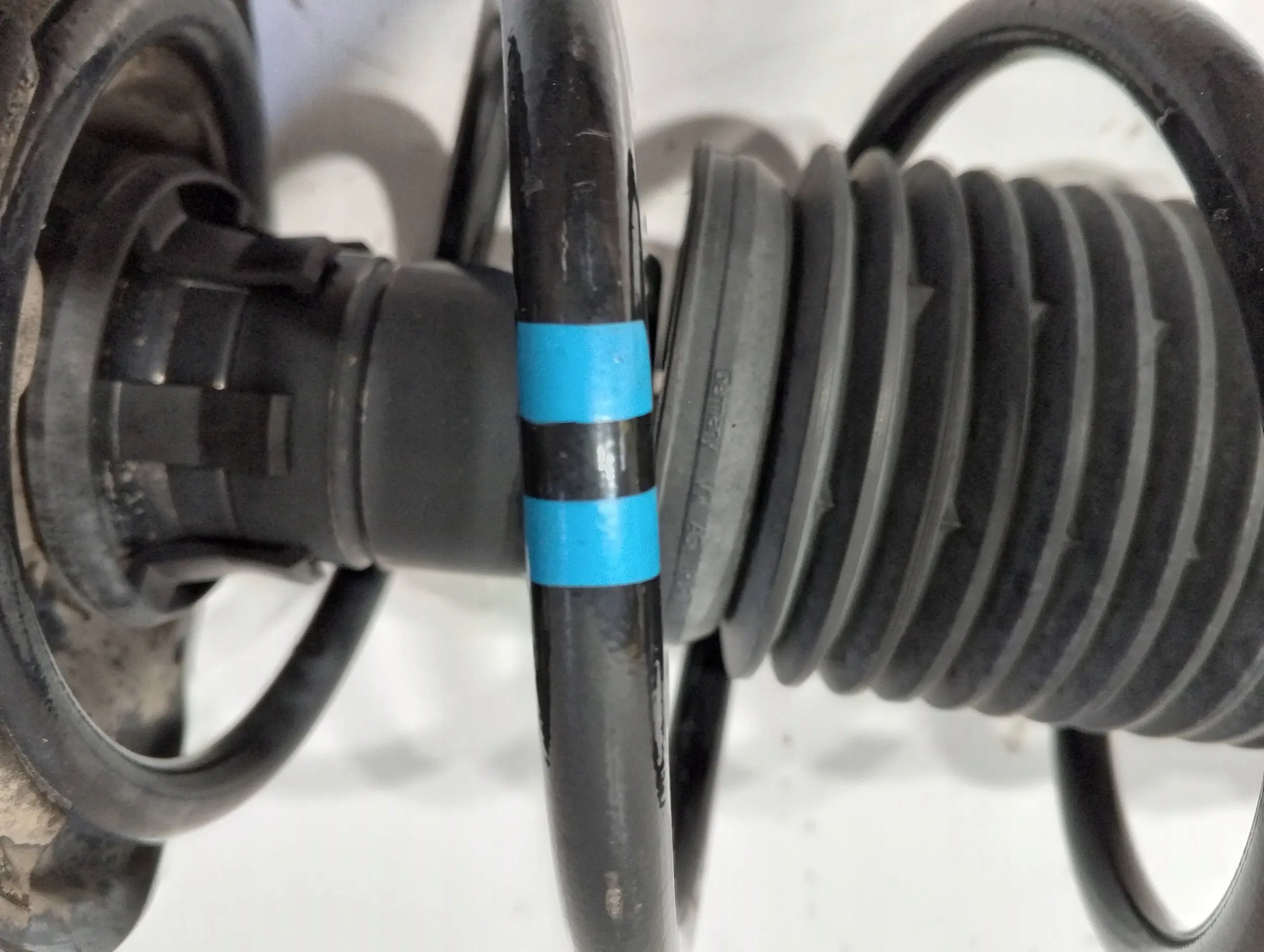 VW Golf VIII shock absorber front 5WA413023N