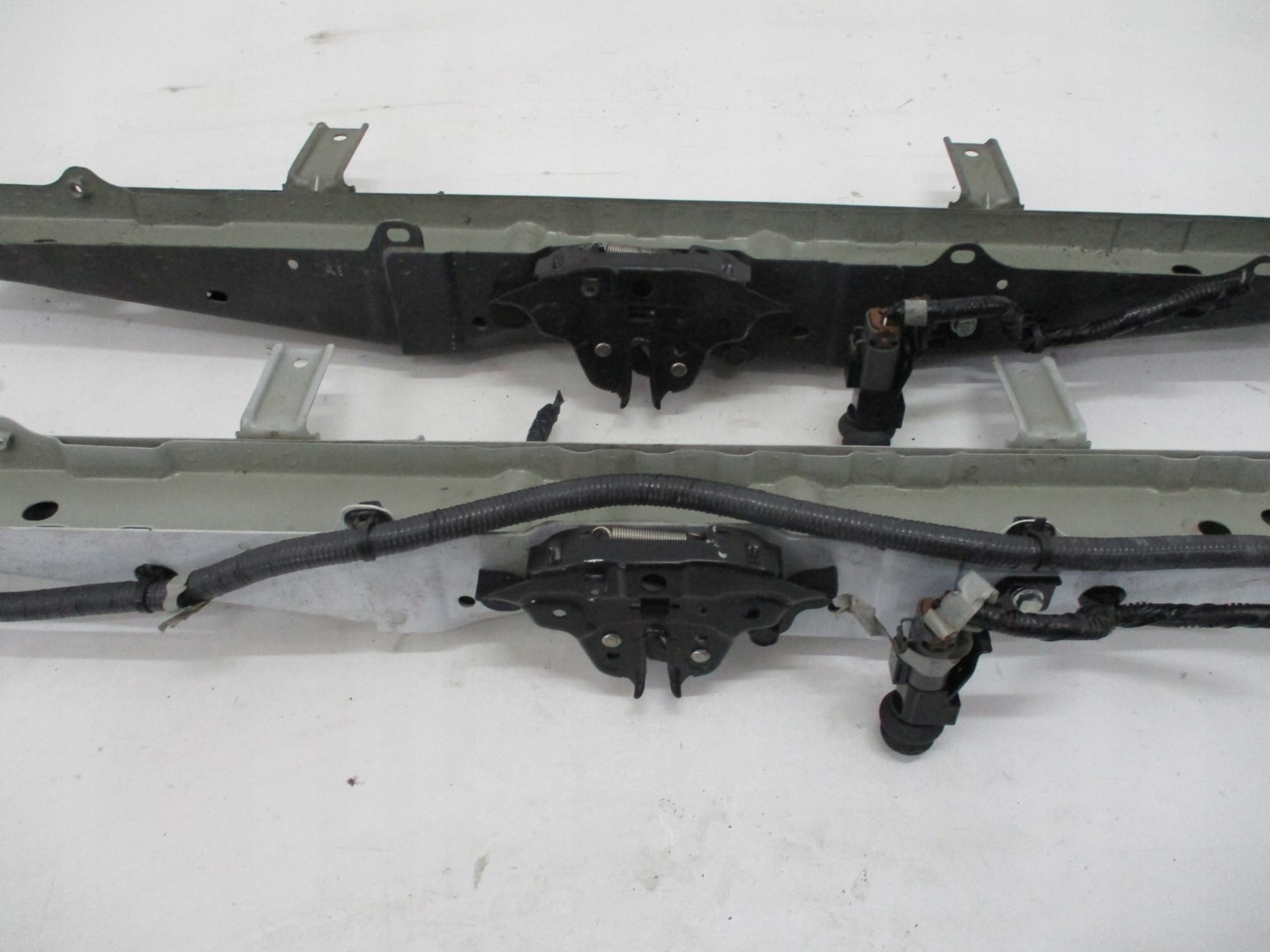 support panel for radiators upper zamkowy NISSAN QASHQAI 15R