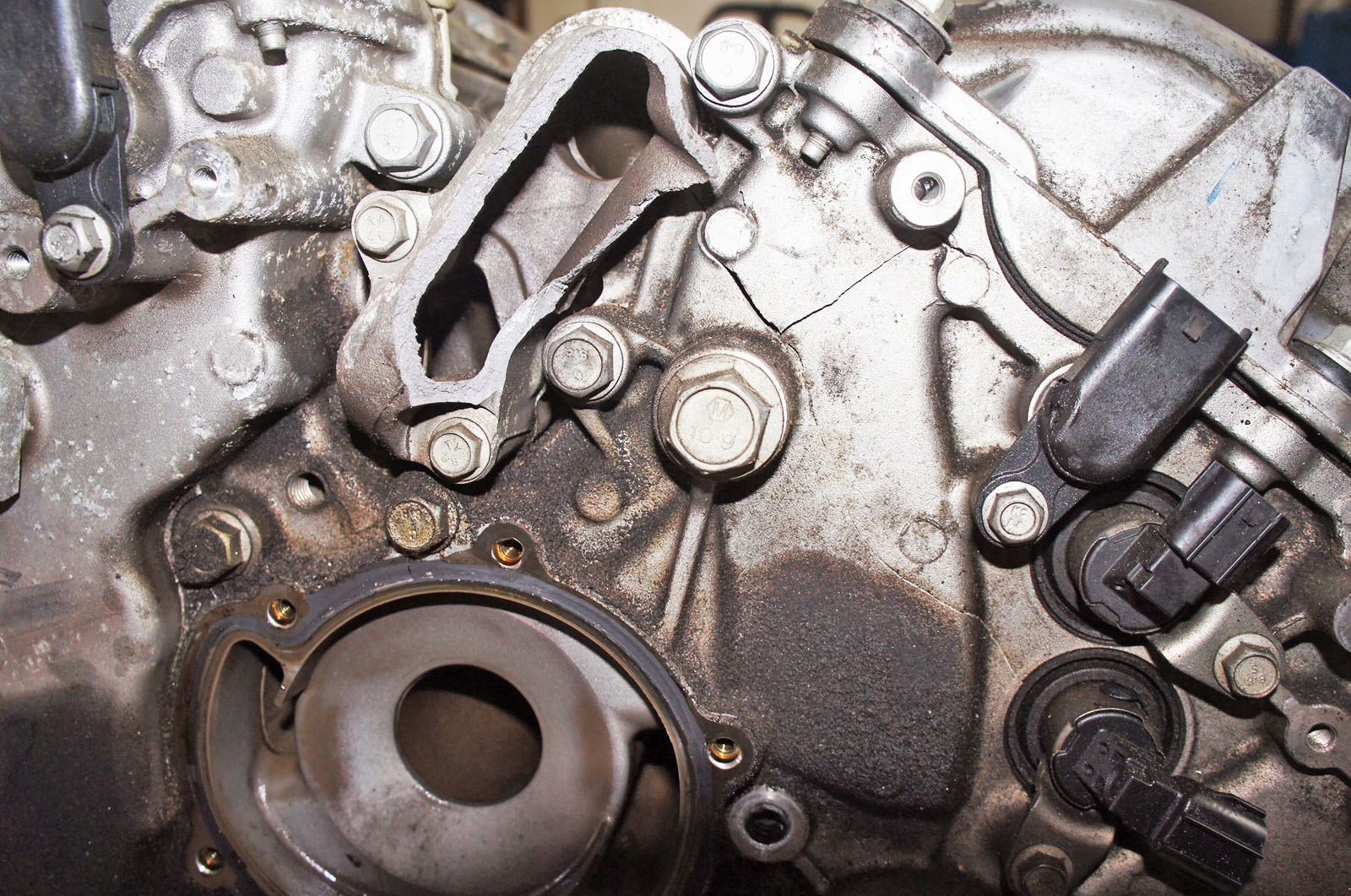 UH001 Chevrolet Camaro V ^ 3.6и 335KM Двигатель 23%