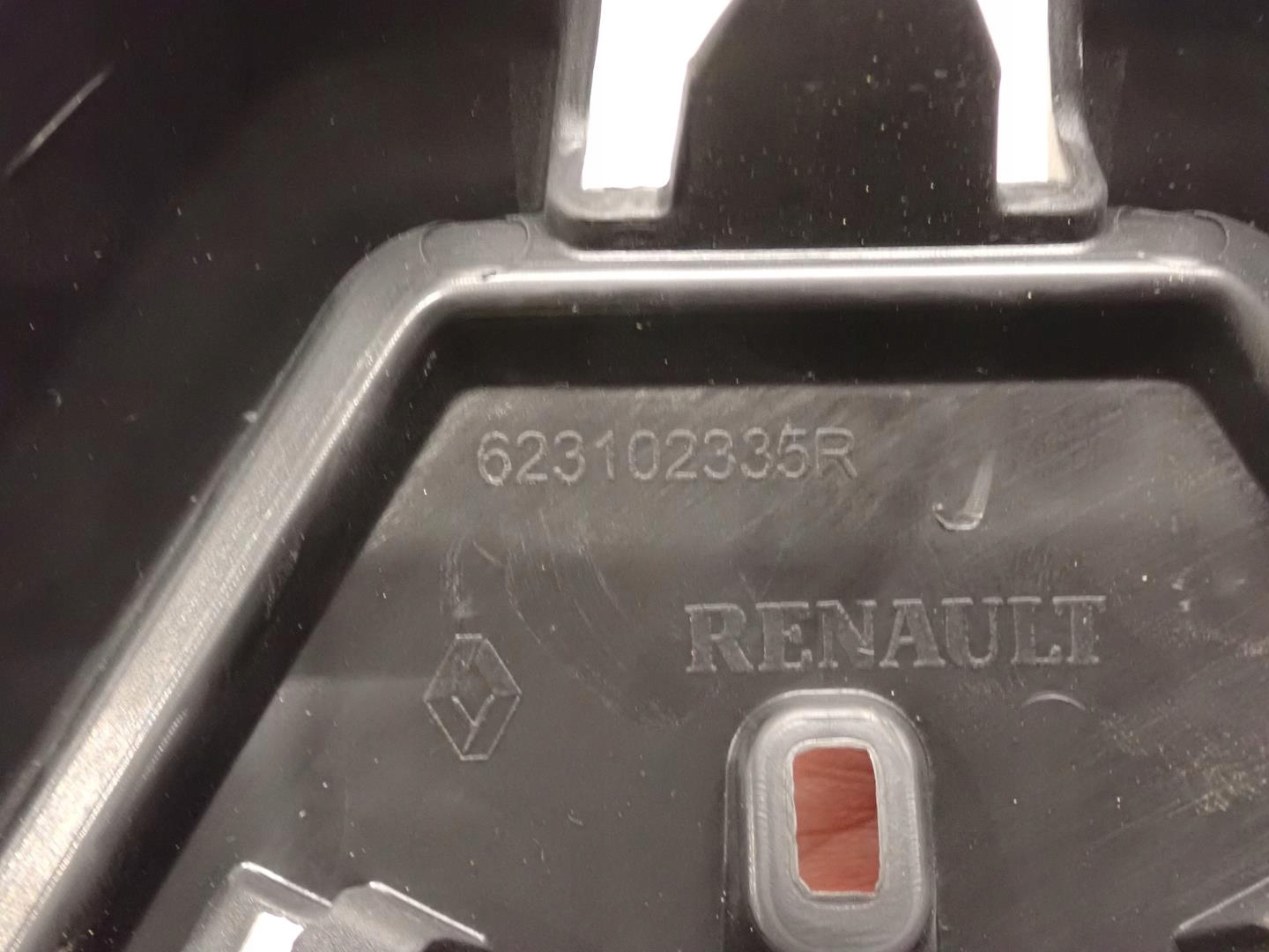 GRIGLIA RENAULT CAPTUR e 2013- 623102335